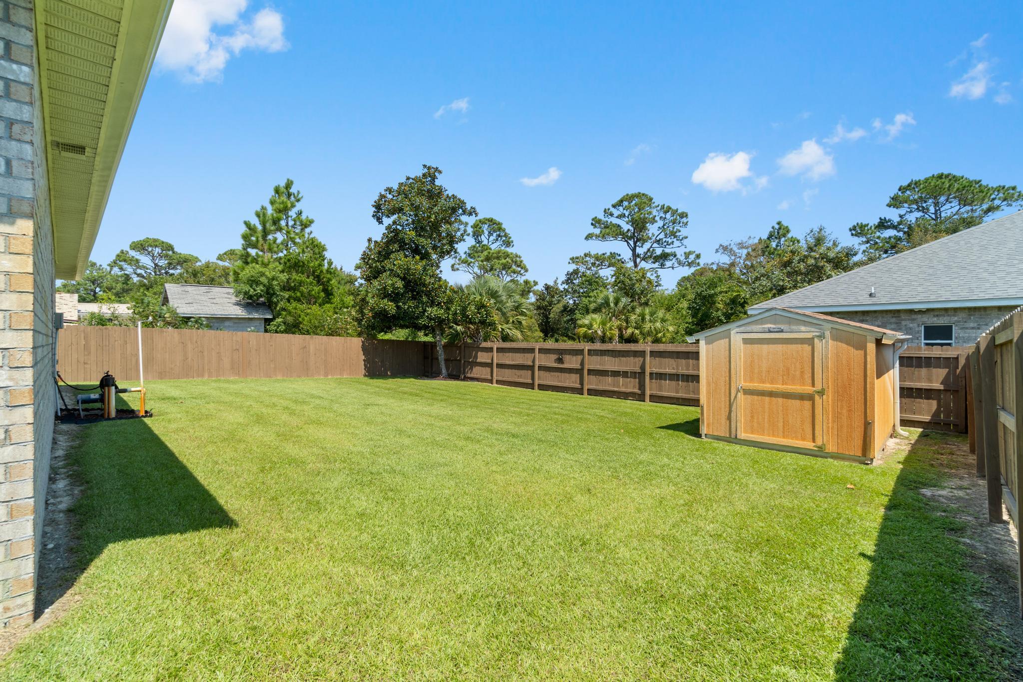 WYNNEHAVEN BCH EST - Residential