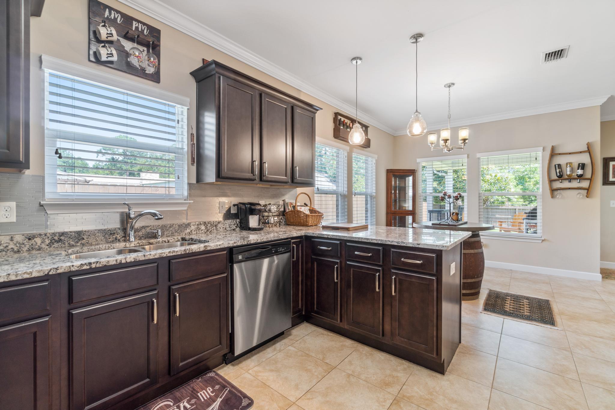 WYNNEHAVEN BCH EST - Residential