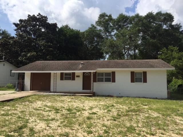 3 bedroom family home in Valparaiso -
close to schools, medical facilities and Eglin AFB, the area's largest employer. Well maintained with new HVAC duct work replaced in 2015. Large yard front and back and fenced in rear. Big driveway for rec vehicle parking. Complete repaint inside. Common flooring (tile) throughout home. Kitchen face lifted in 2008. Roof is approximately 9 years old. Steel reinforced garage door. Clean and neat and ready to go. A smart buy for a small family or investor. Take a look.