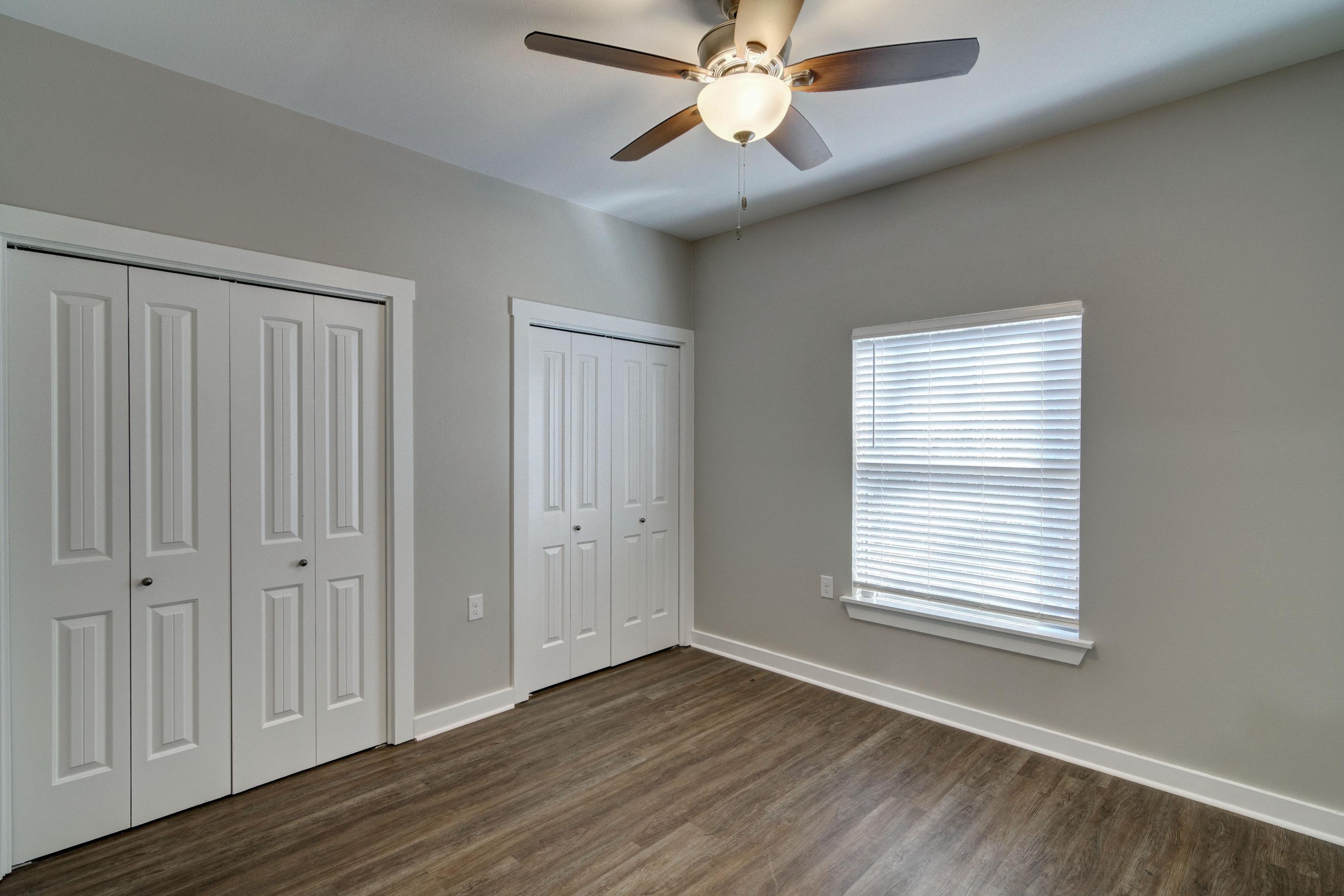 WALSH GLEN ESTATES - Residential
