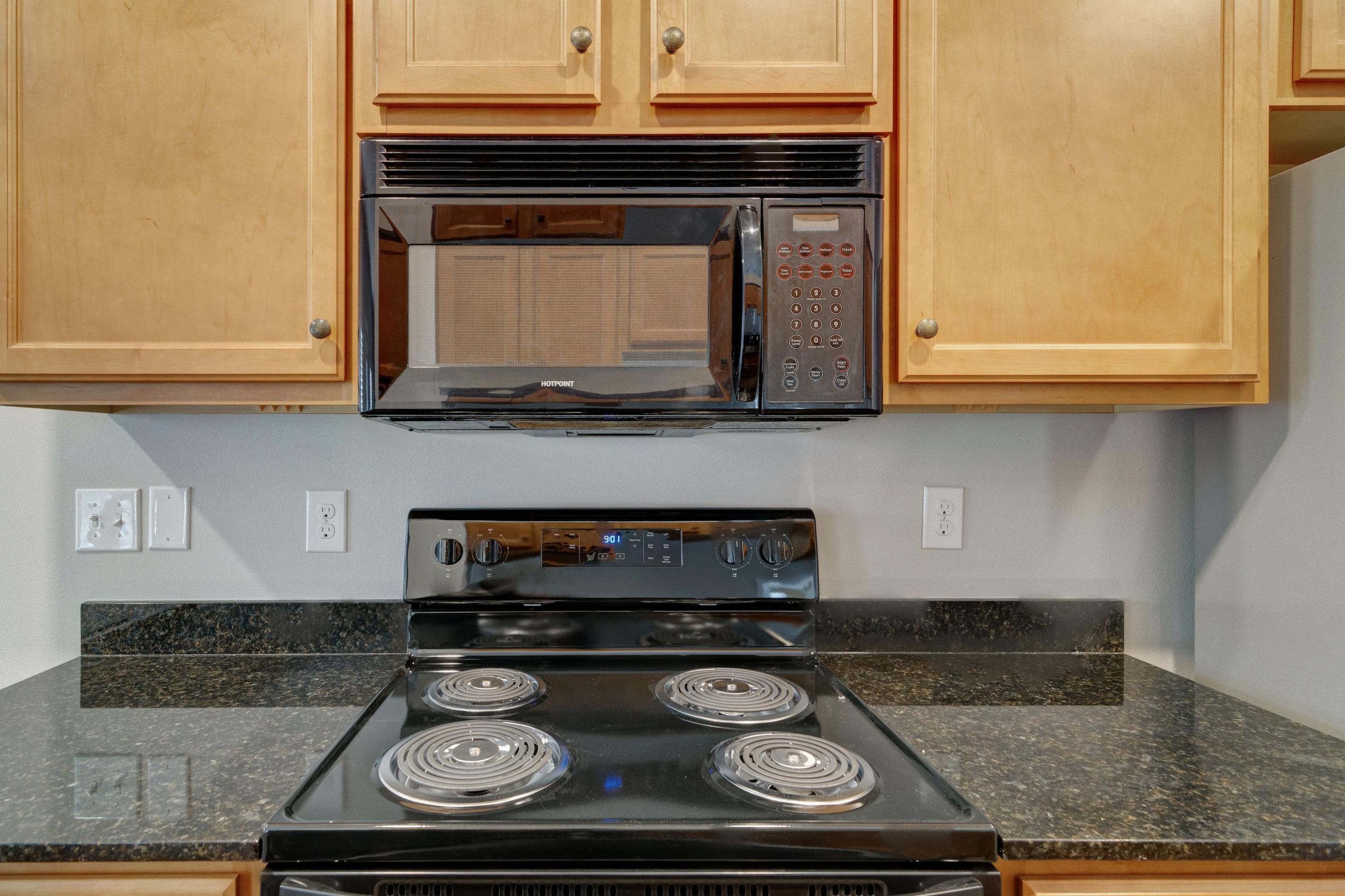 WALSH GLEN ESTATES - Residential