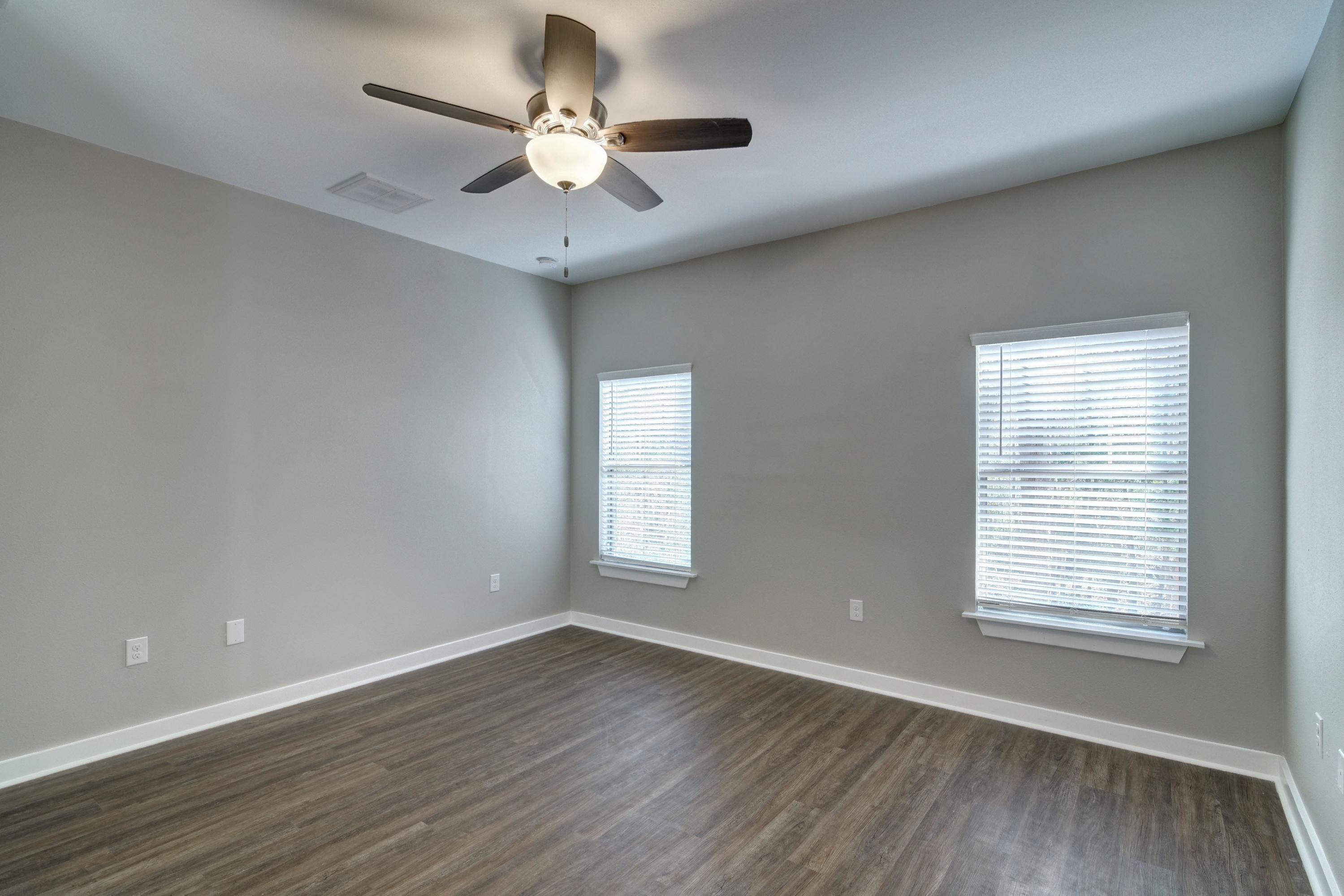WALSH GLEN ESTATES - Residential
