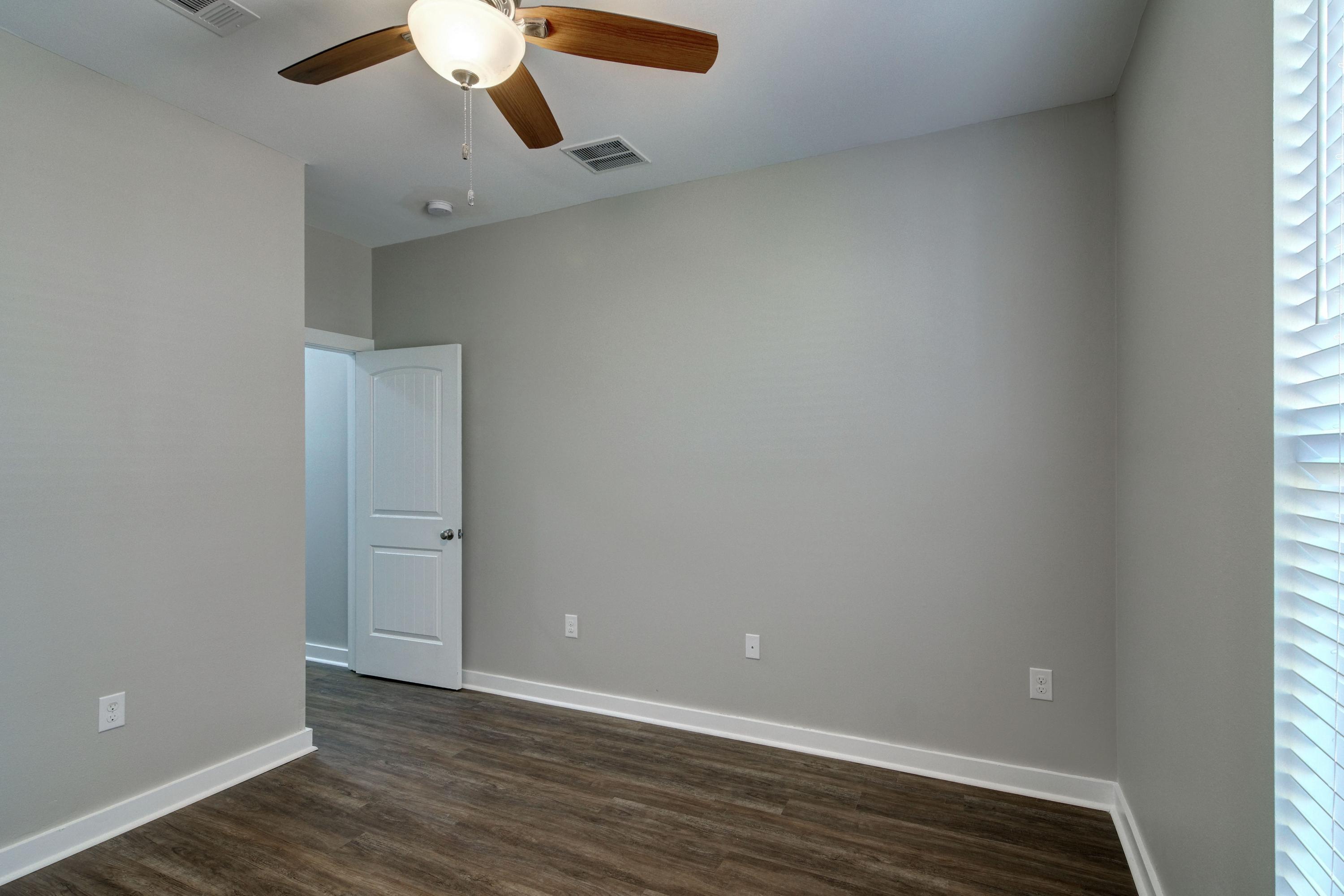 WALSH GLEN ESTATES - Residential