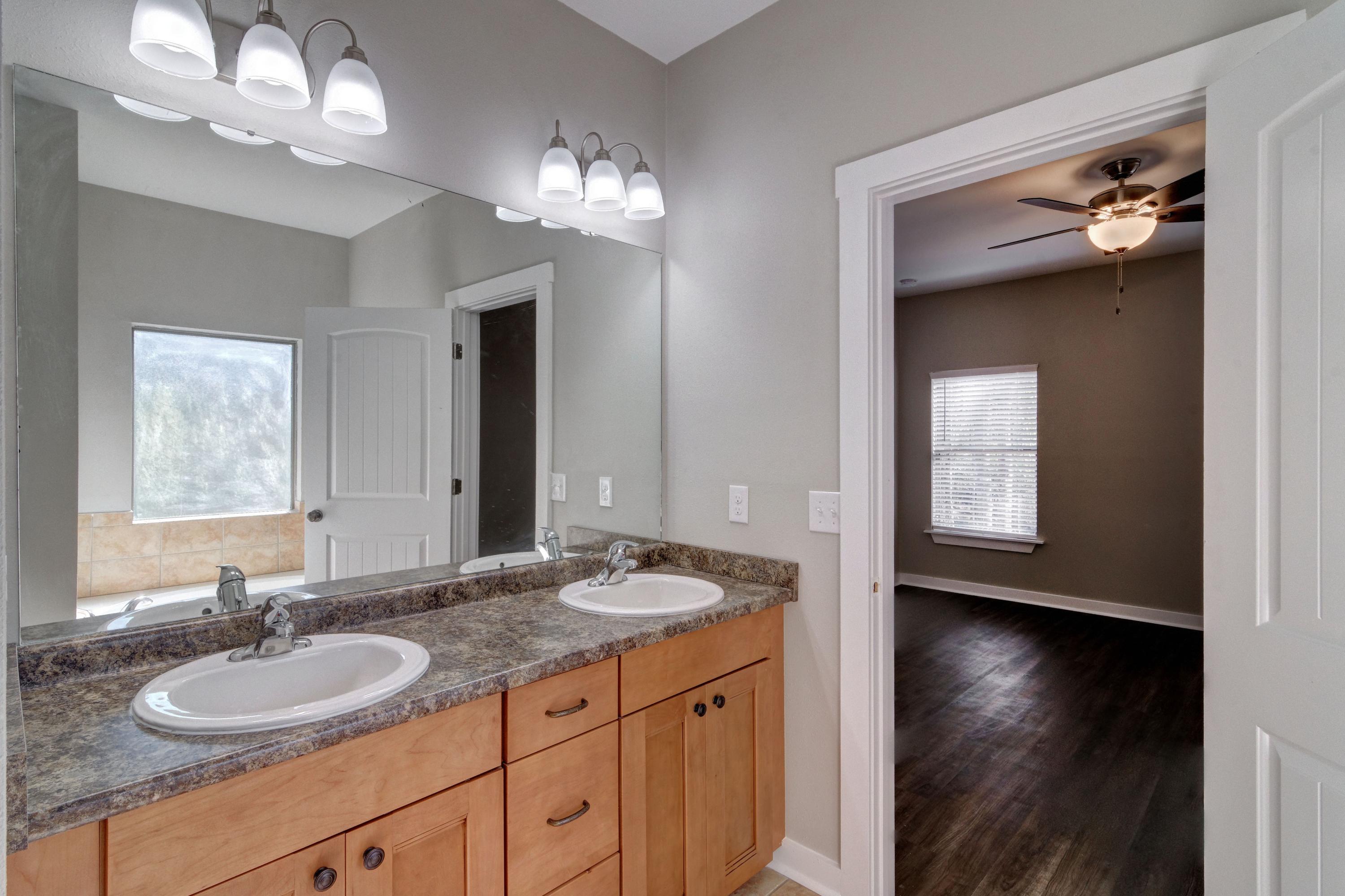 WALSH GLEN ESTATES - Residential
