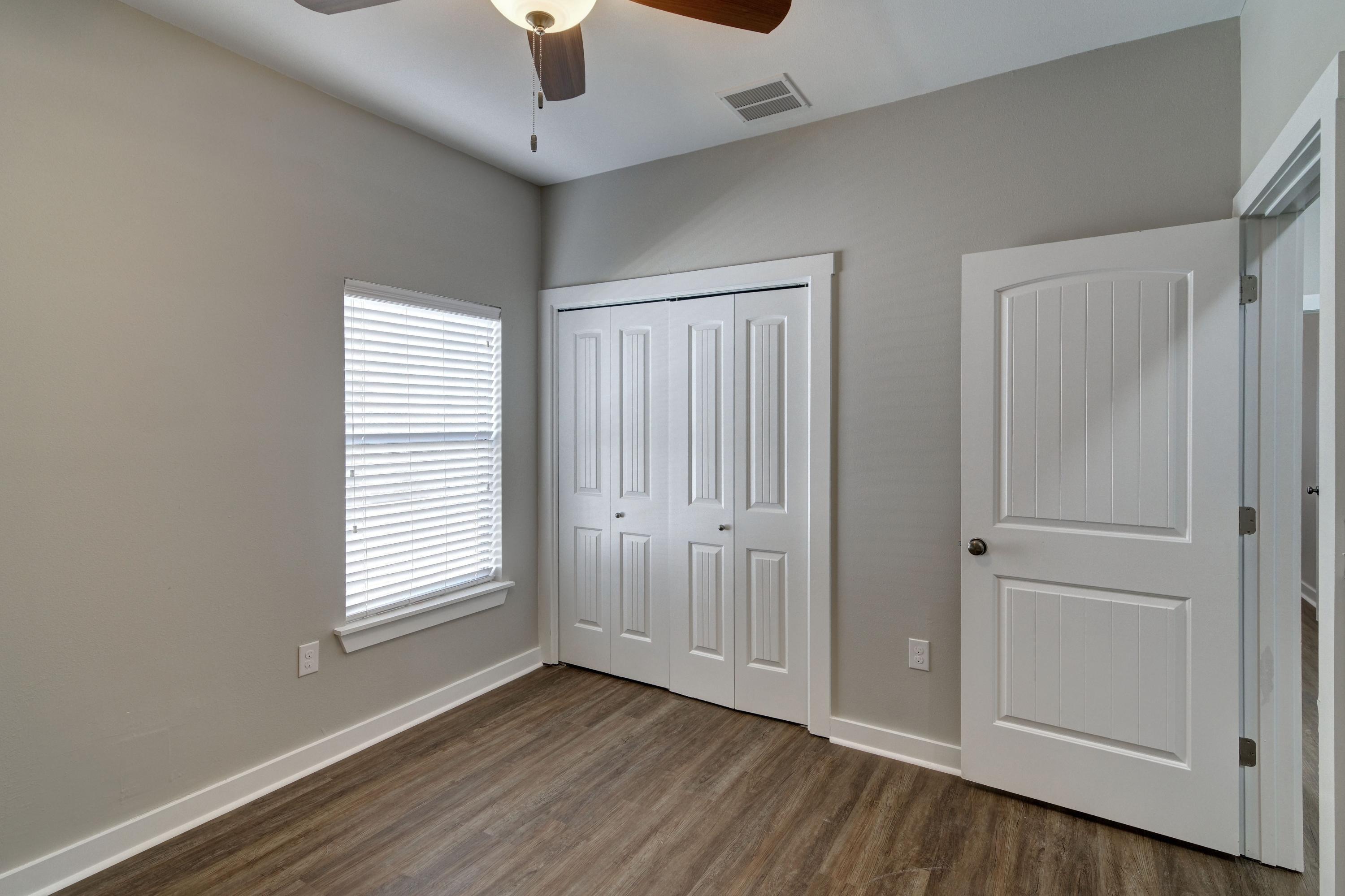WALSH GLEN ESTATES - Residential
