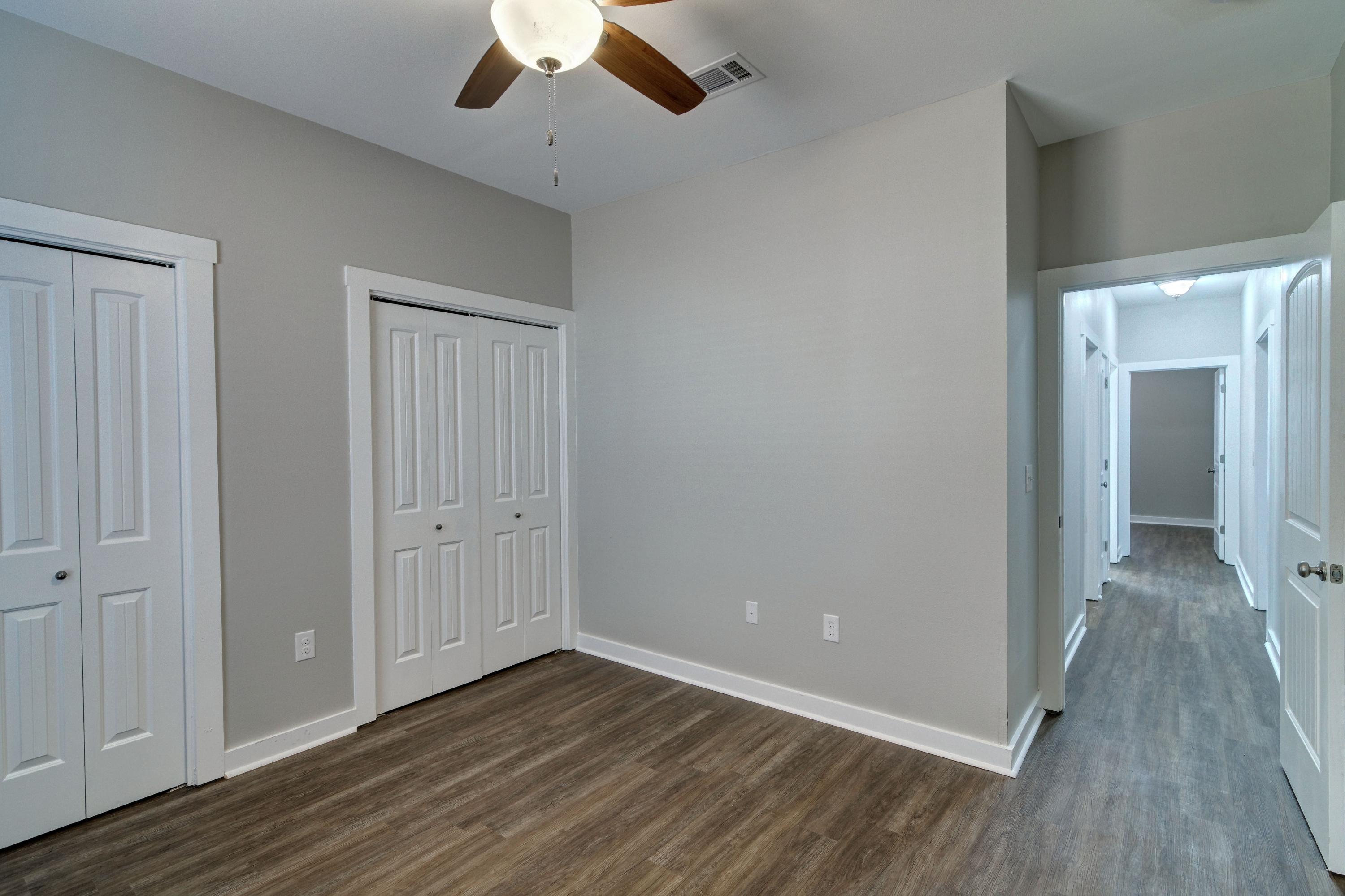 WALSH GLEN ESTATES - Residential