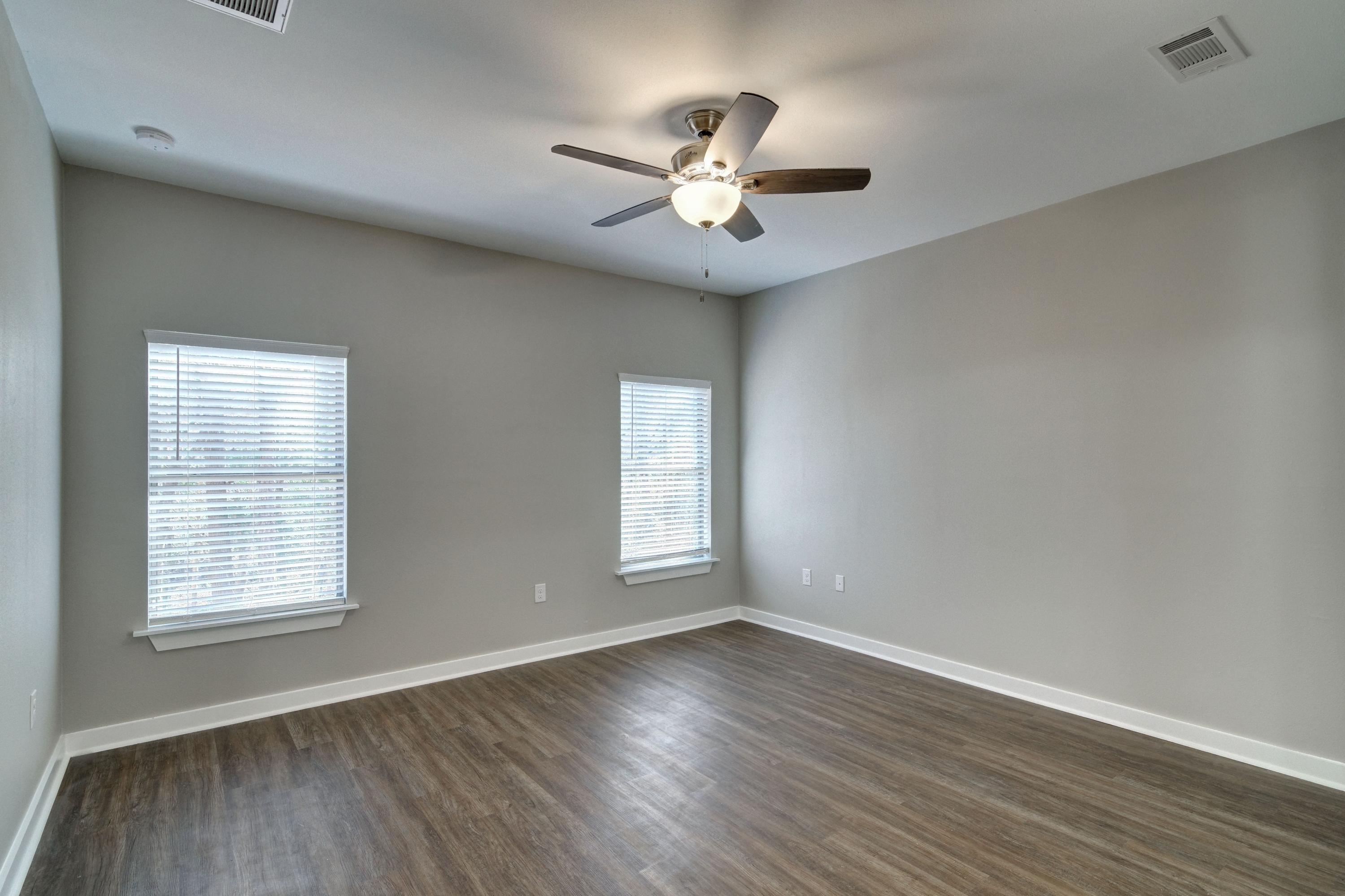 WALSH GLEN ESTATES - Residential
