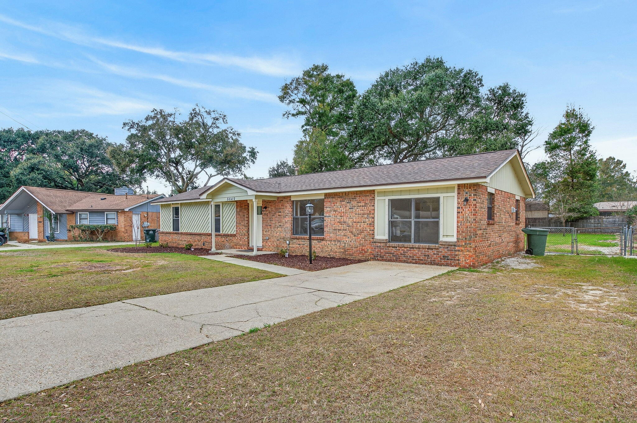 BELLVIEW PINES - Residential