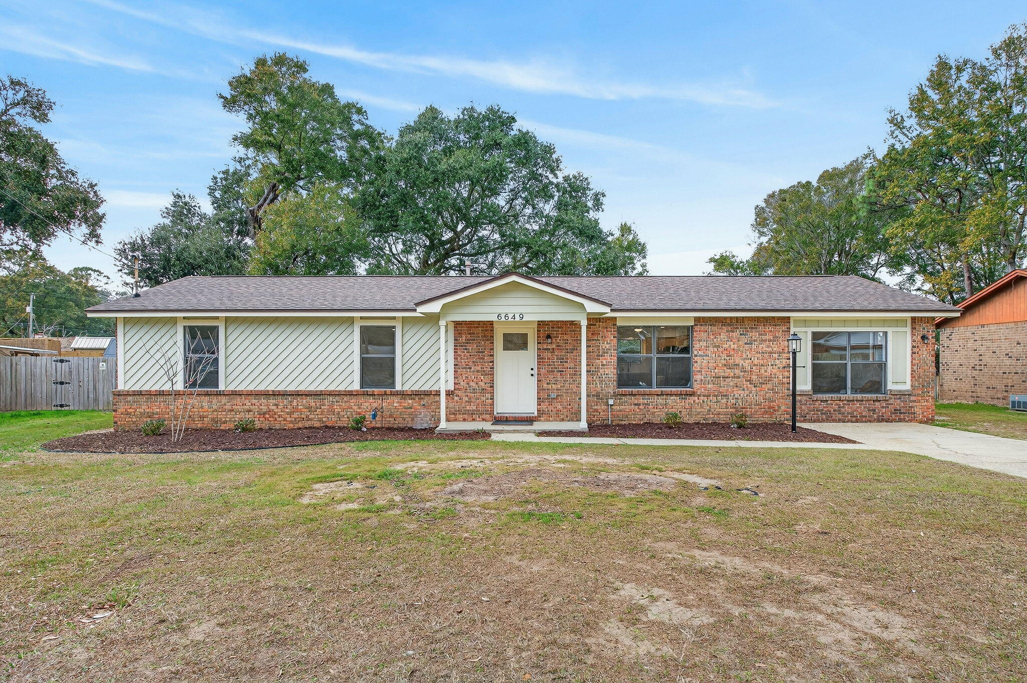 BELLVIEW PINES - Residential