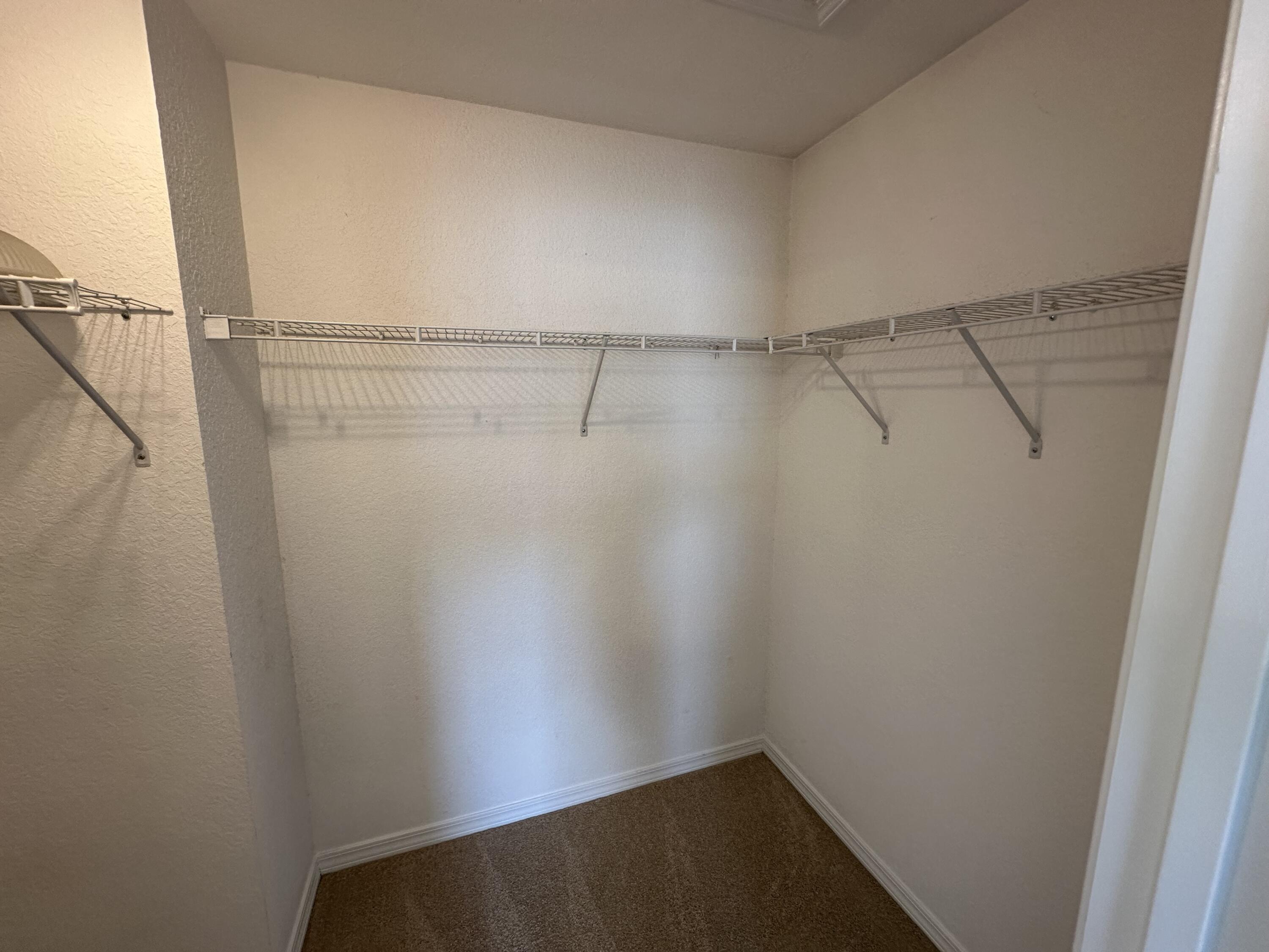 EMERALD LAKES PH 1 - Residential Lease