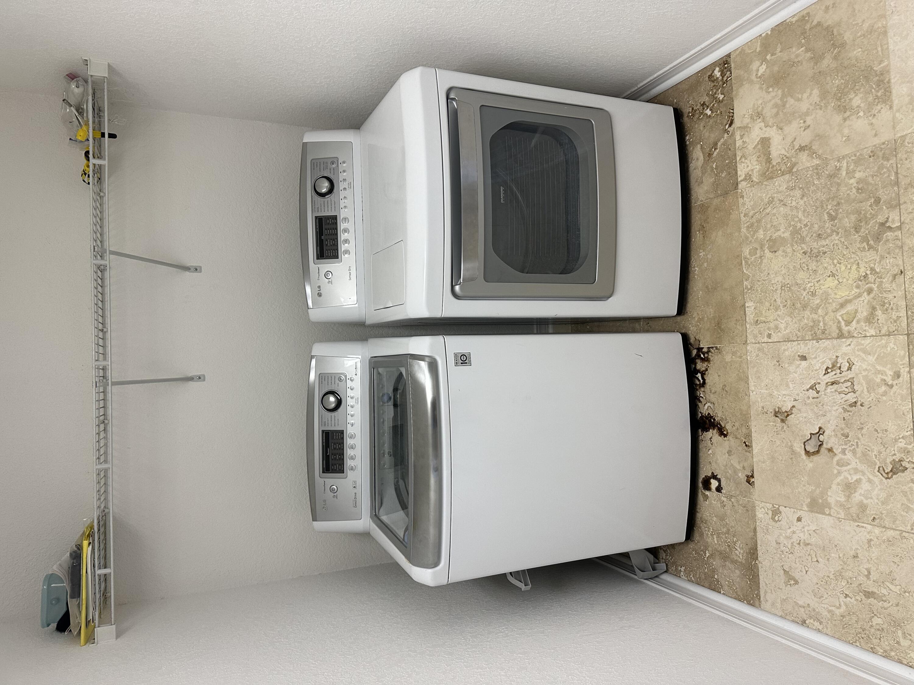 EMERALD LAKES PH 1 - Residential Lease