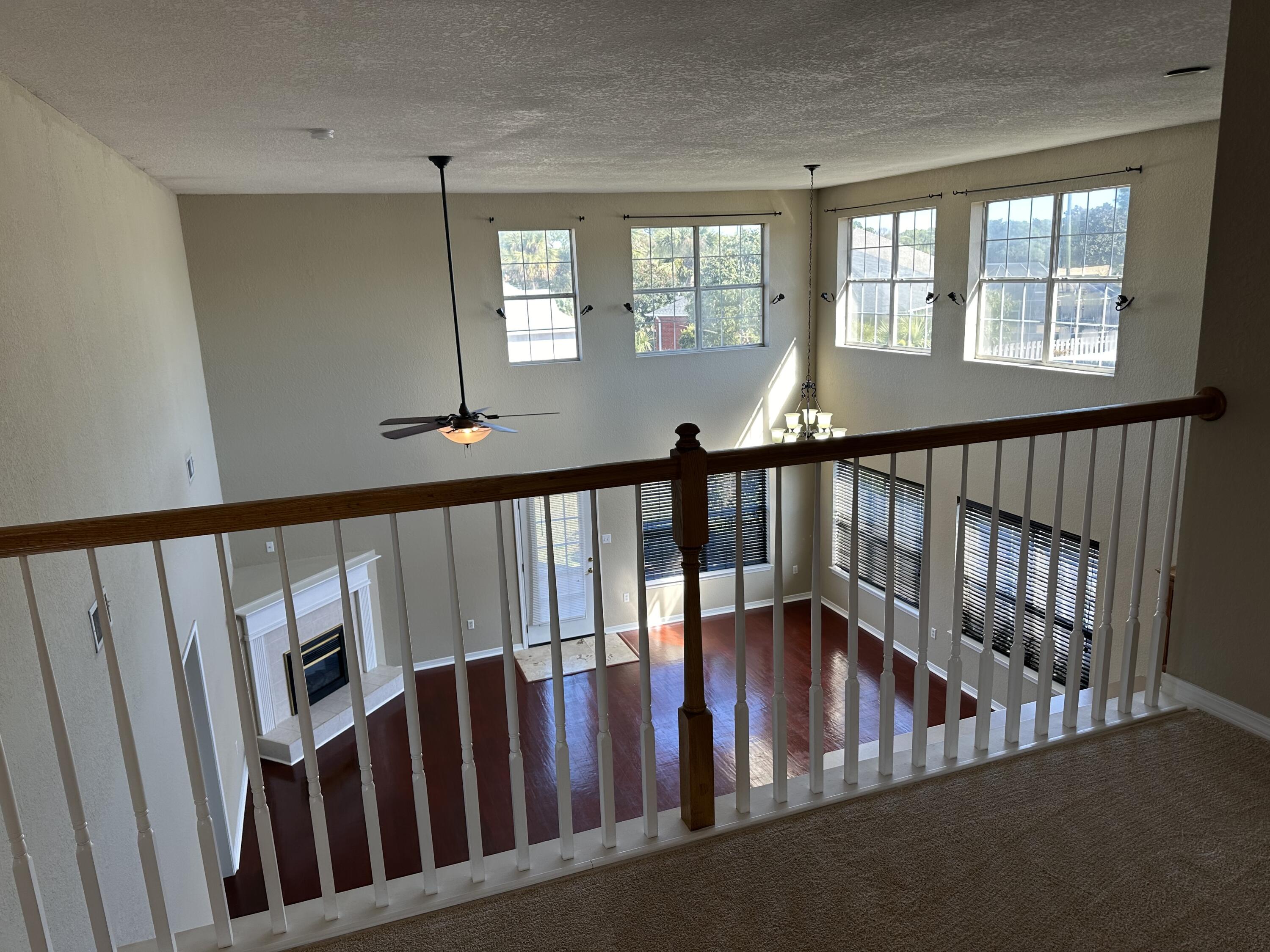 EMERALD LAKES PH 1 - Residential Lease
