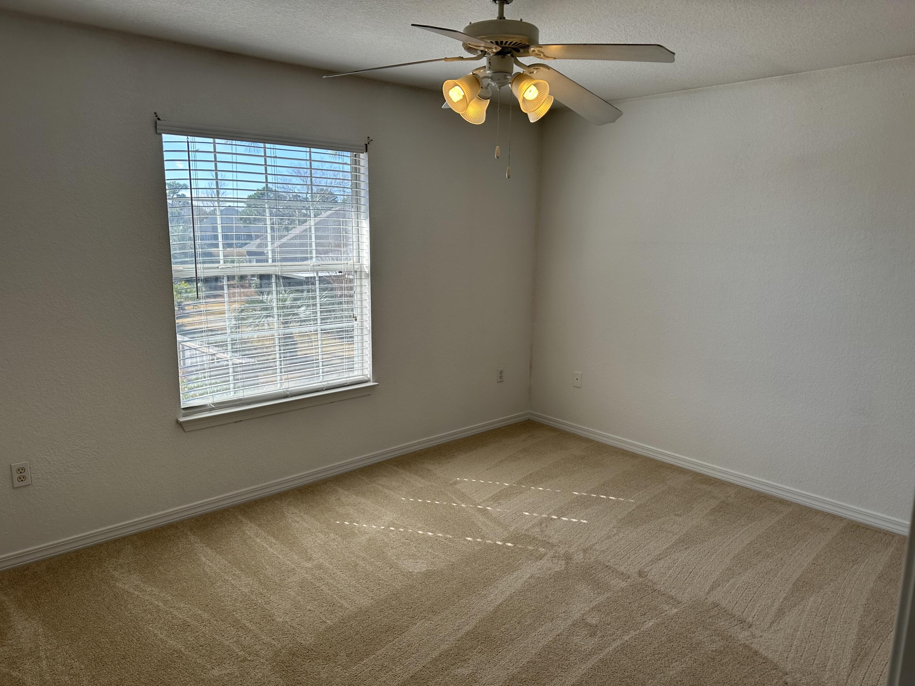 EMERALD LAKES PH 1 - Residential Lease