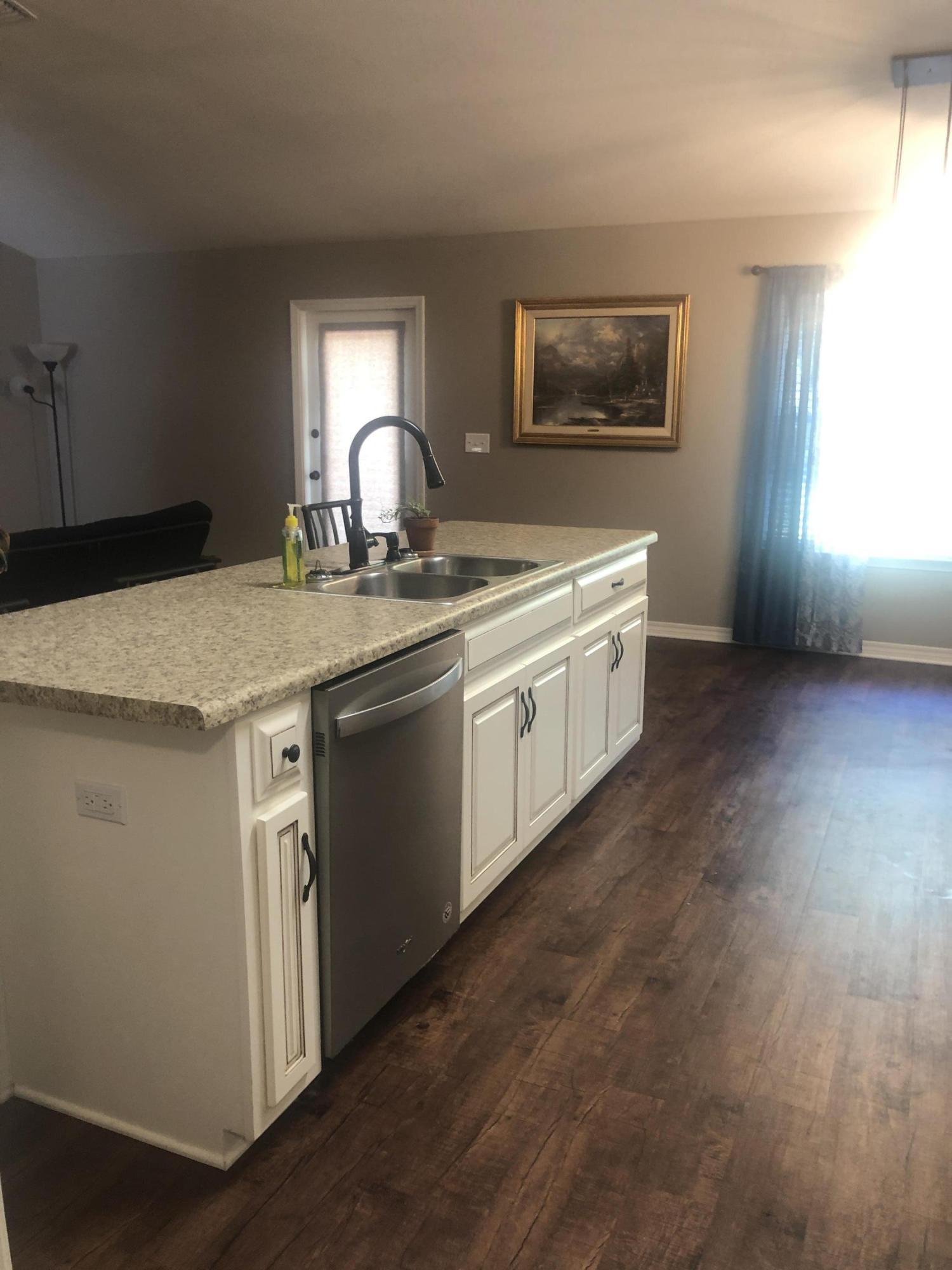 OAKDALE MINI FARMS - Residential Lease