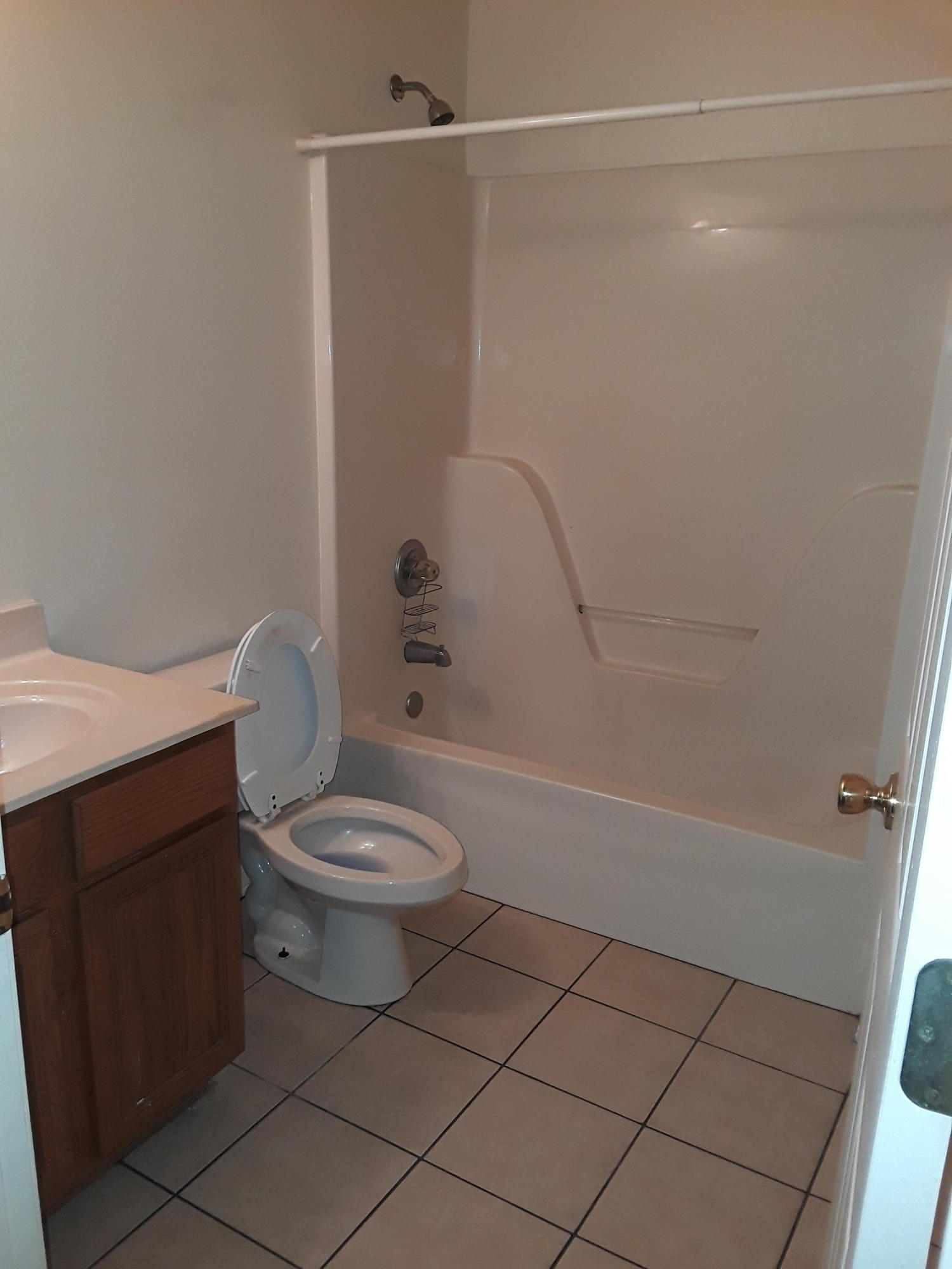 CRESCENT SHORES COM - Residential Lease