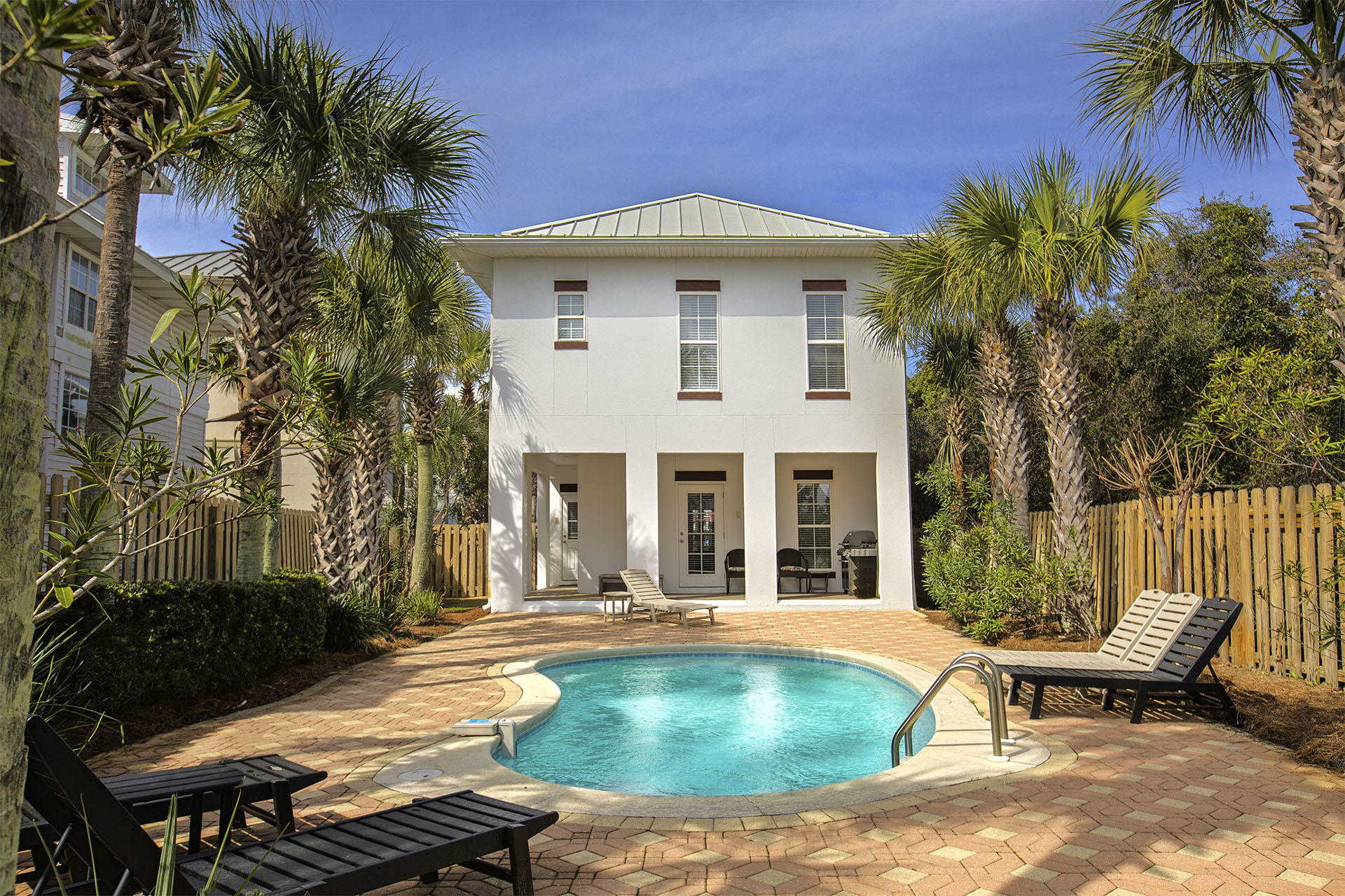 FRANGISTA BEACH 1ST ADDN - Residential