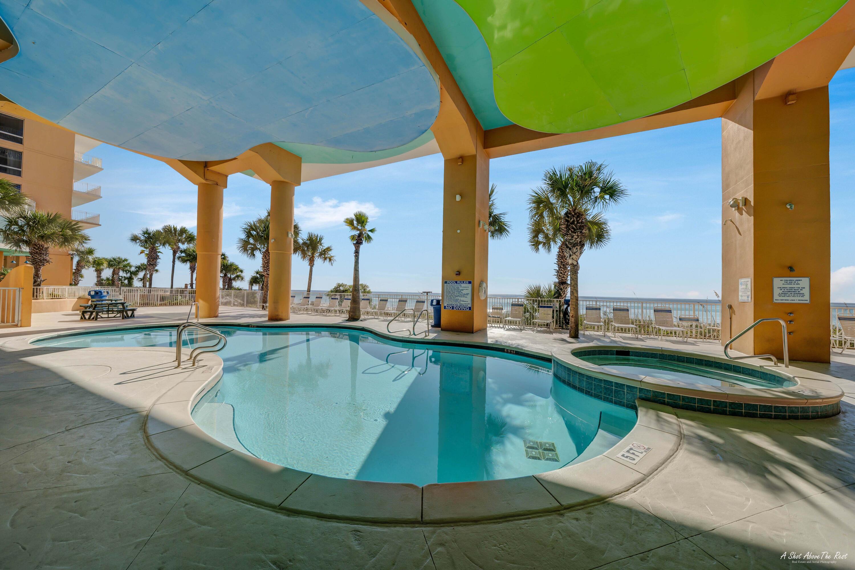 Splash Resort - Residential