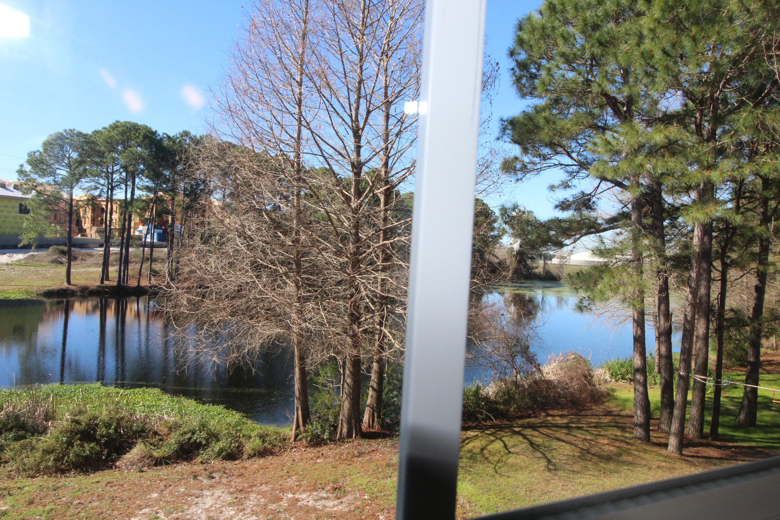 TWIN LAKES ESTATES - Residential