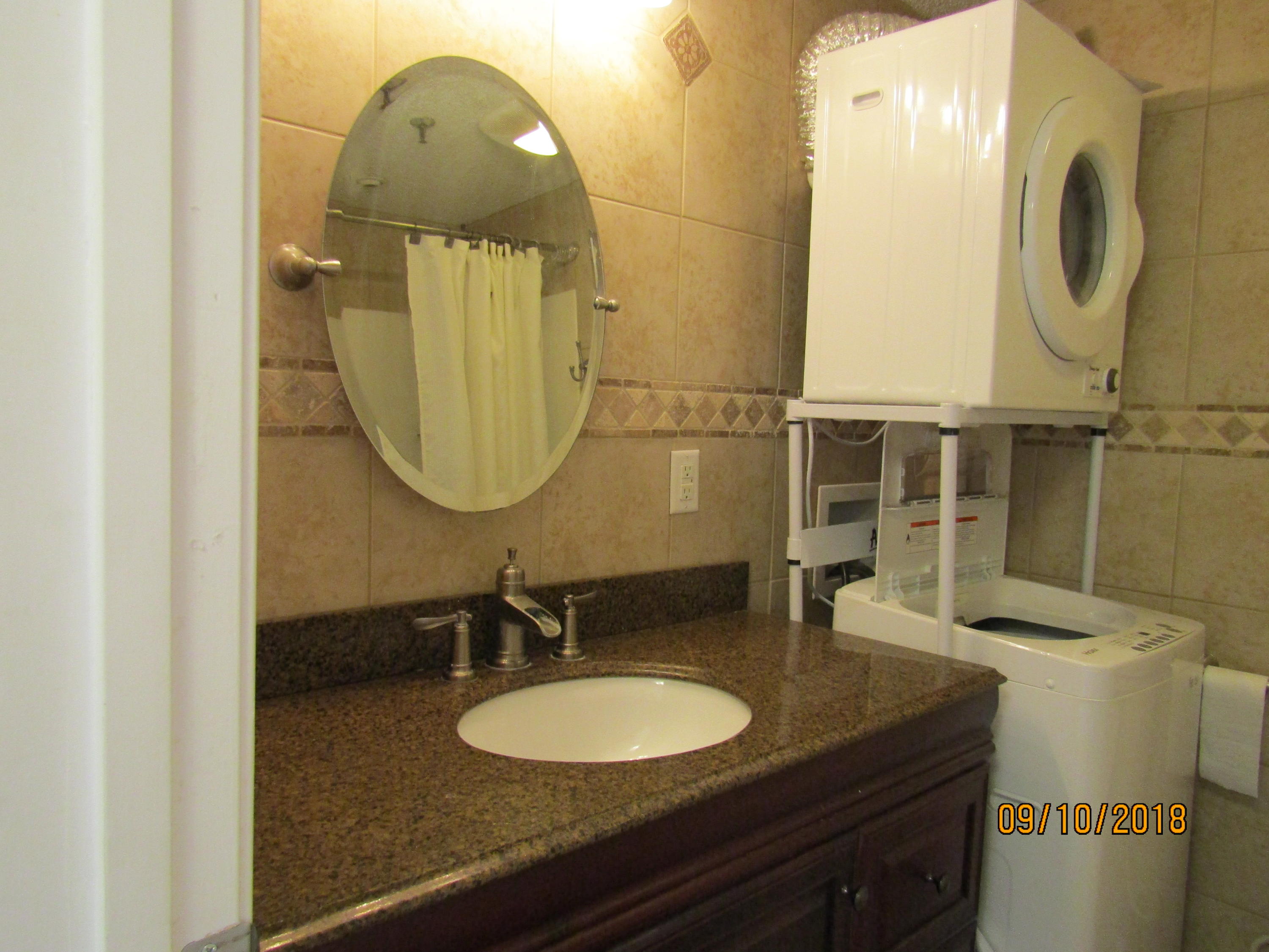 PIRATES BAY PH 1 - Residential Lease