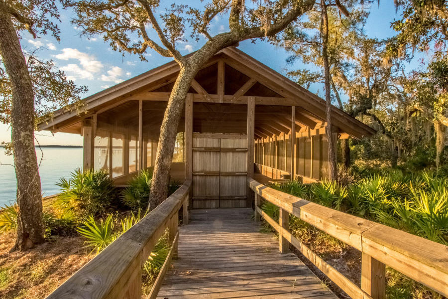 HAMMOCK BAY - Land