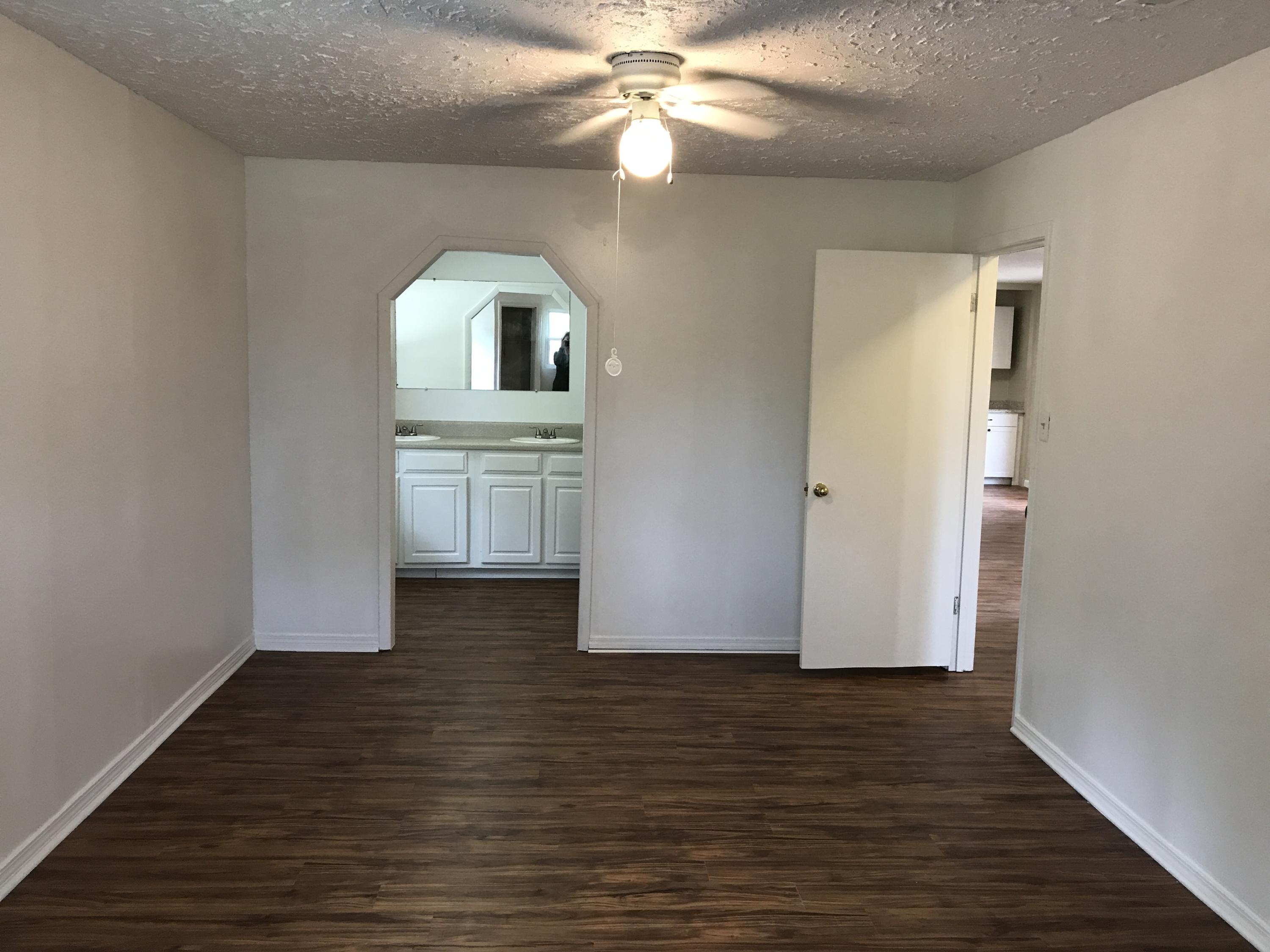 NO RECORDED SUBDIVISION - Residential