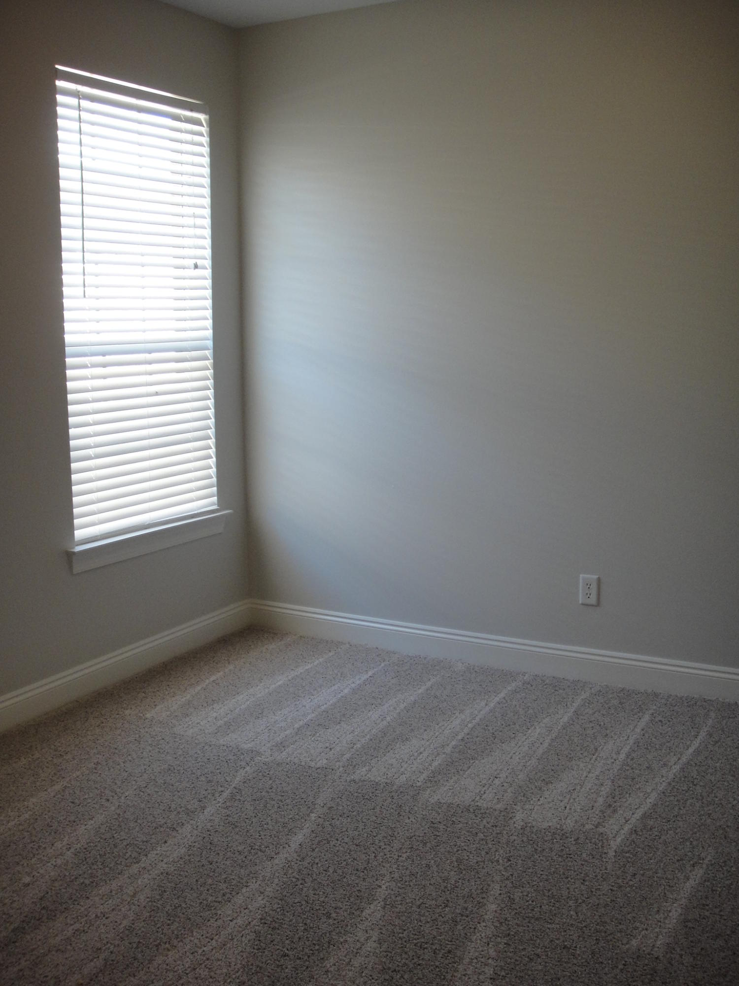 DIAMOND LAKES - Residential