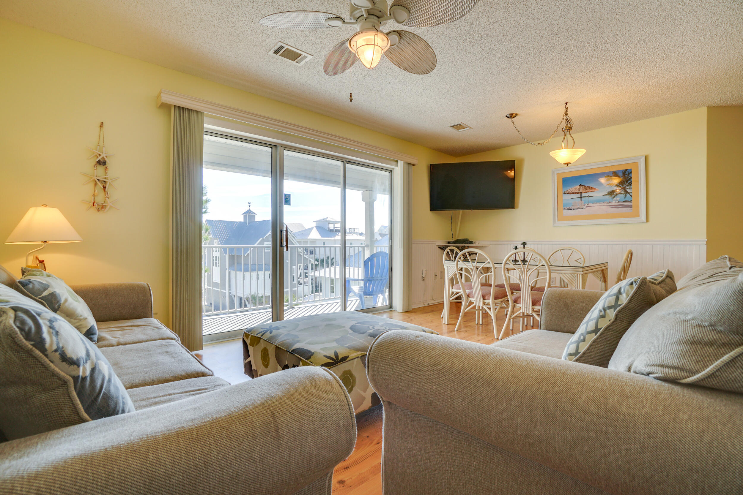 BEACHSIDE VILLAS CONDO - Residential