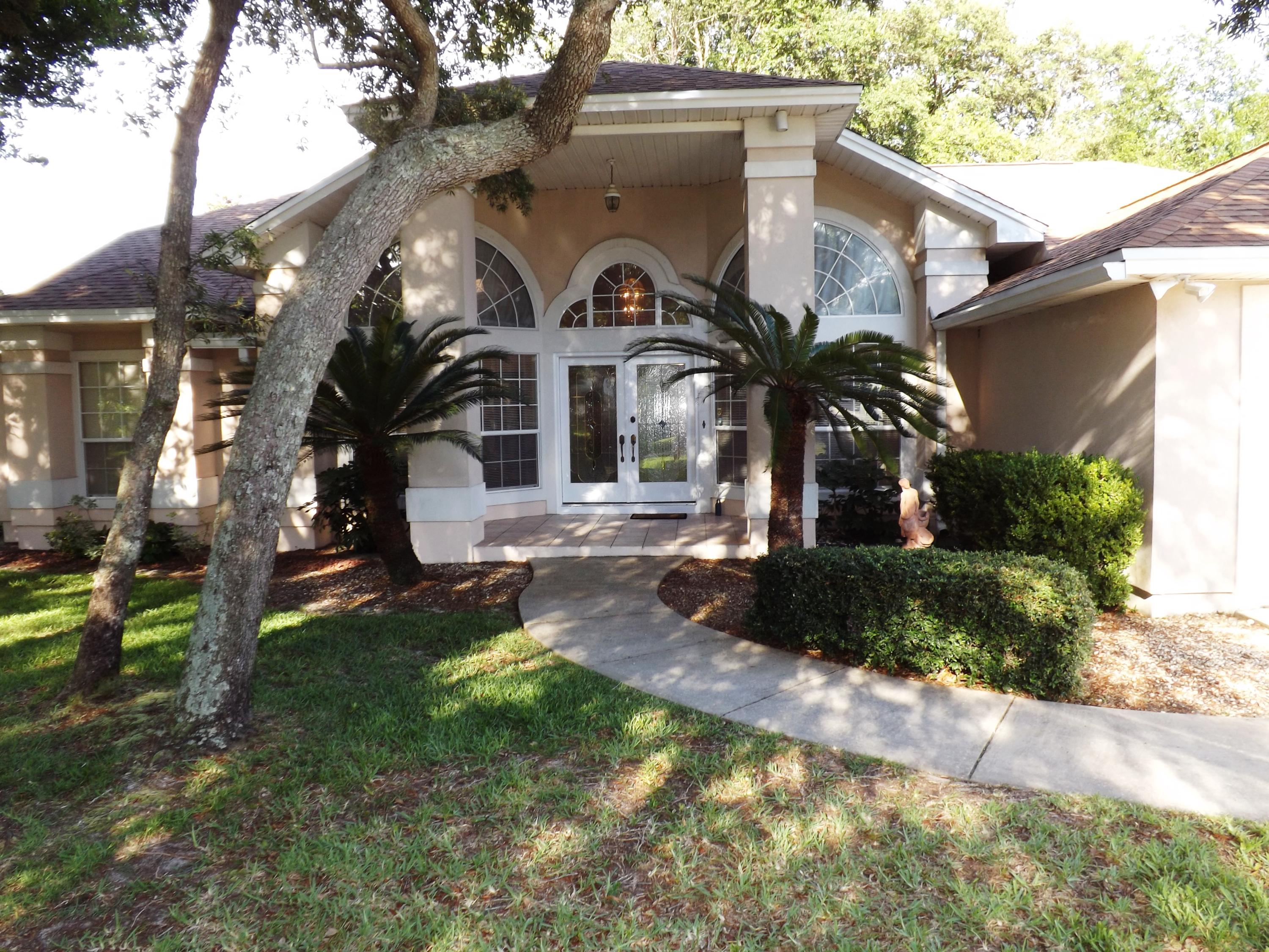 LAKE LORRAINE ESTATES 1 - Residential
