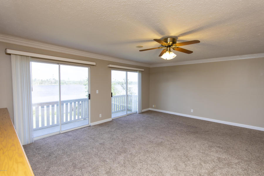 COLLEGE POINT 1ST ADDN - Residential