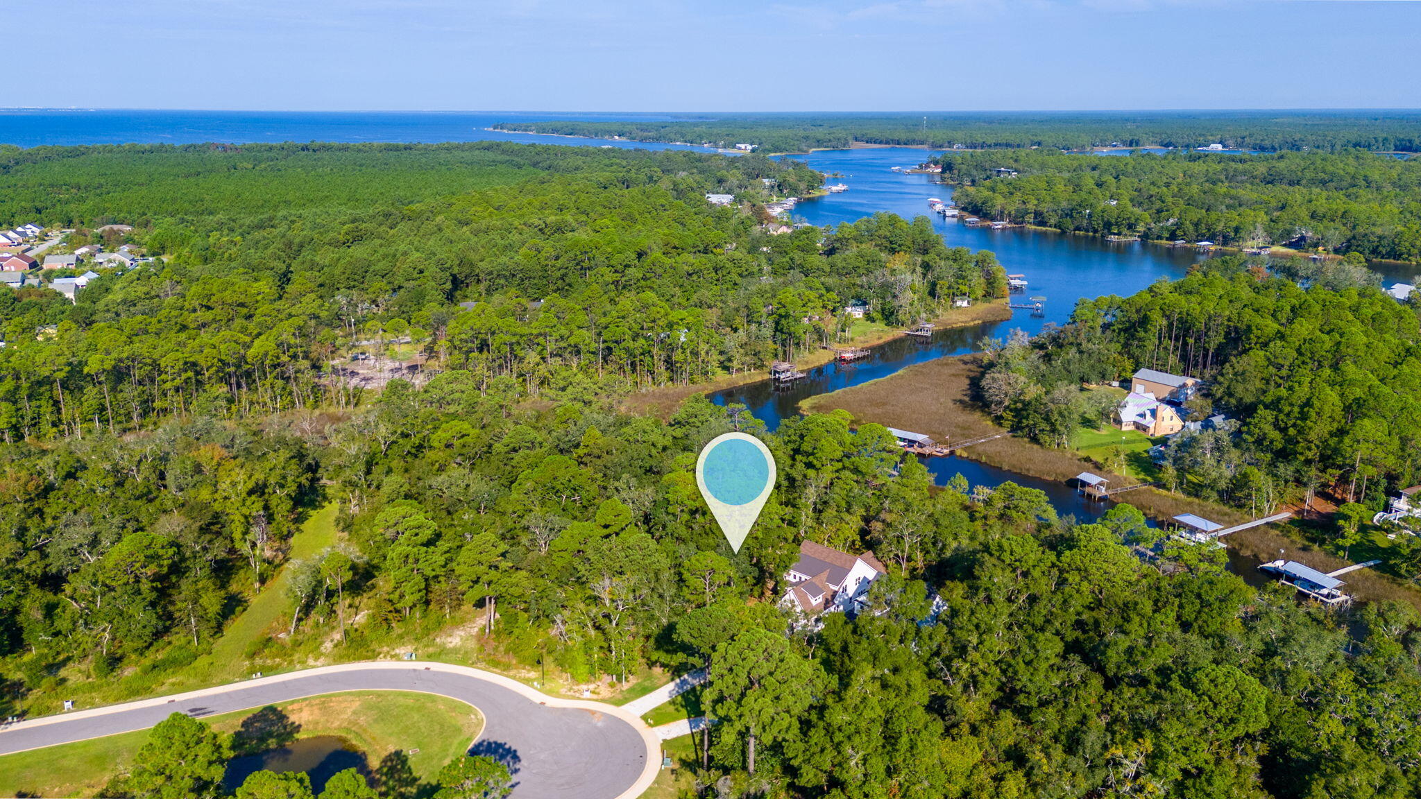 REDFISH POINT - Land
