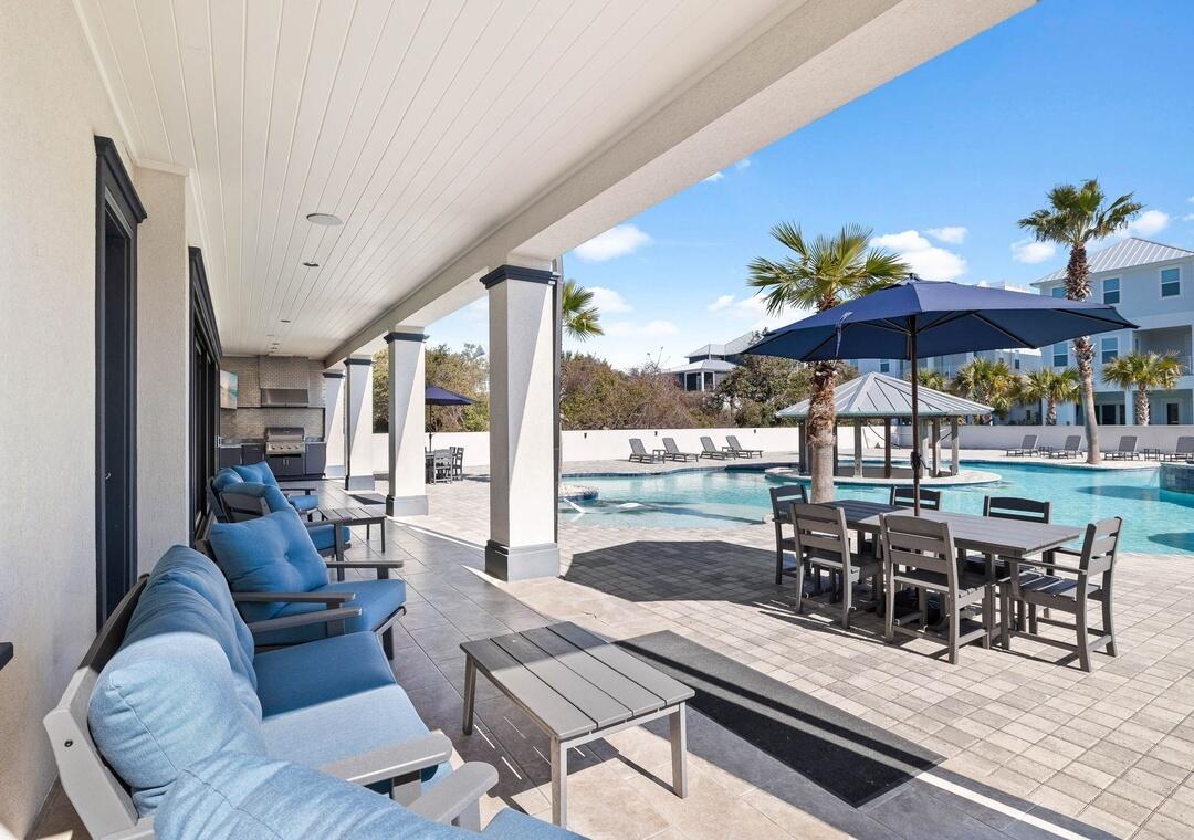 SNOW DRIFT BEACH - Residential