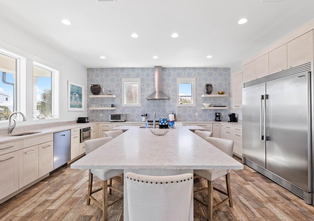 SNOW DRIFT BEACH - Residential