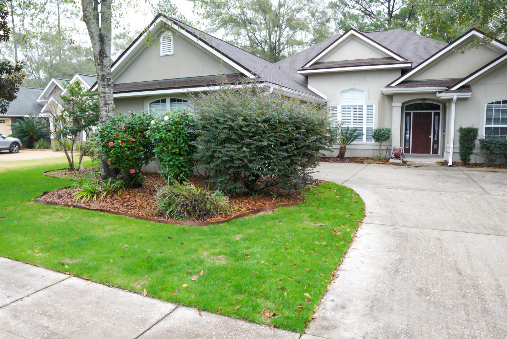 CLAIRE'S VINEYARD - Residential Lease