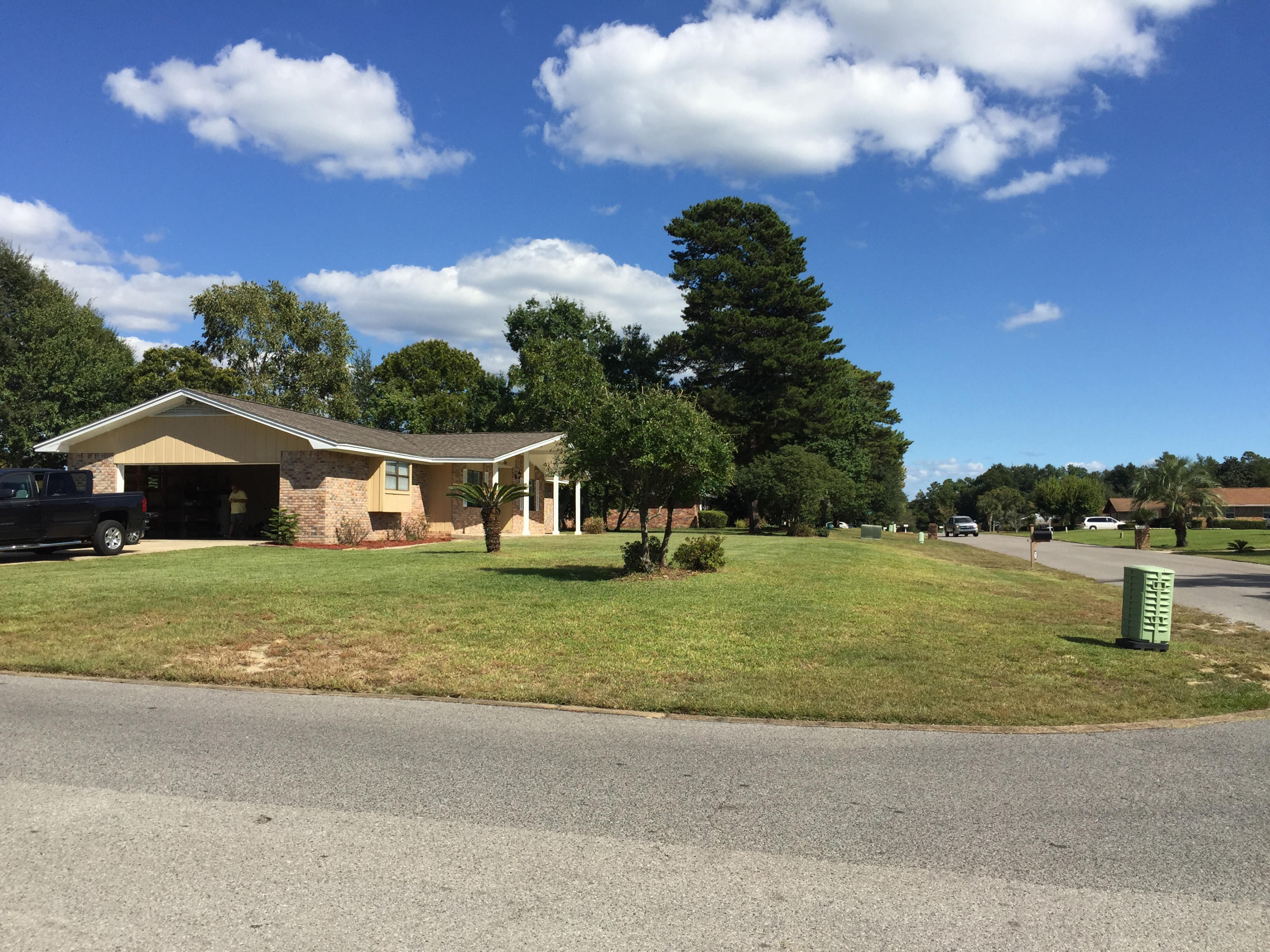RAINTREE ESTATES - Residential