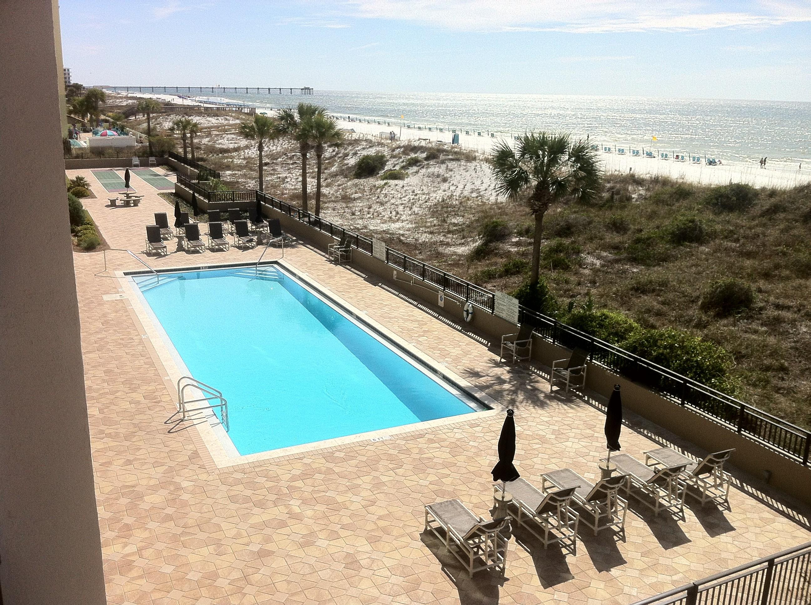 BREAKERS OF FWB PH 2 - Residential