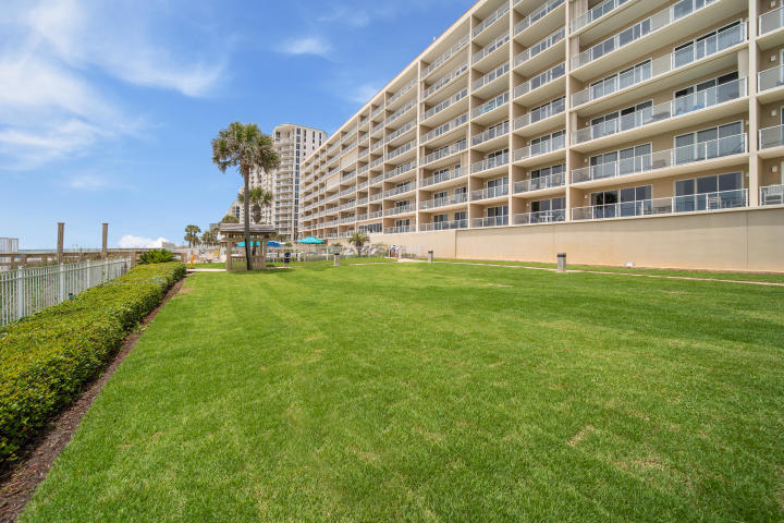 STERLING SANDS CONDO - Residential