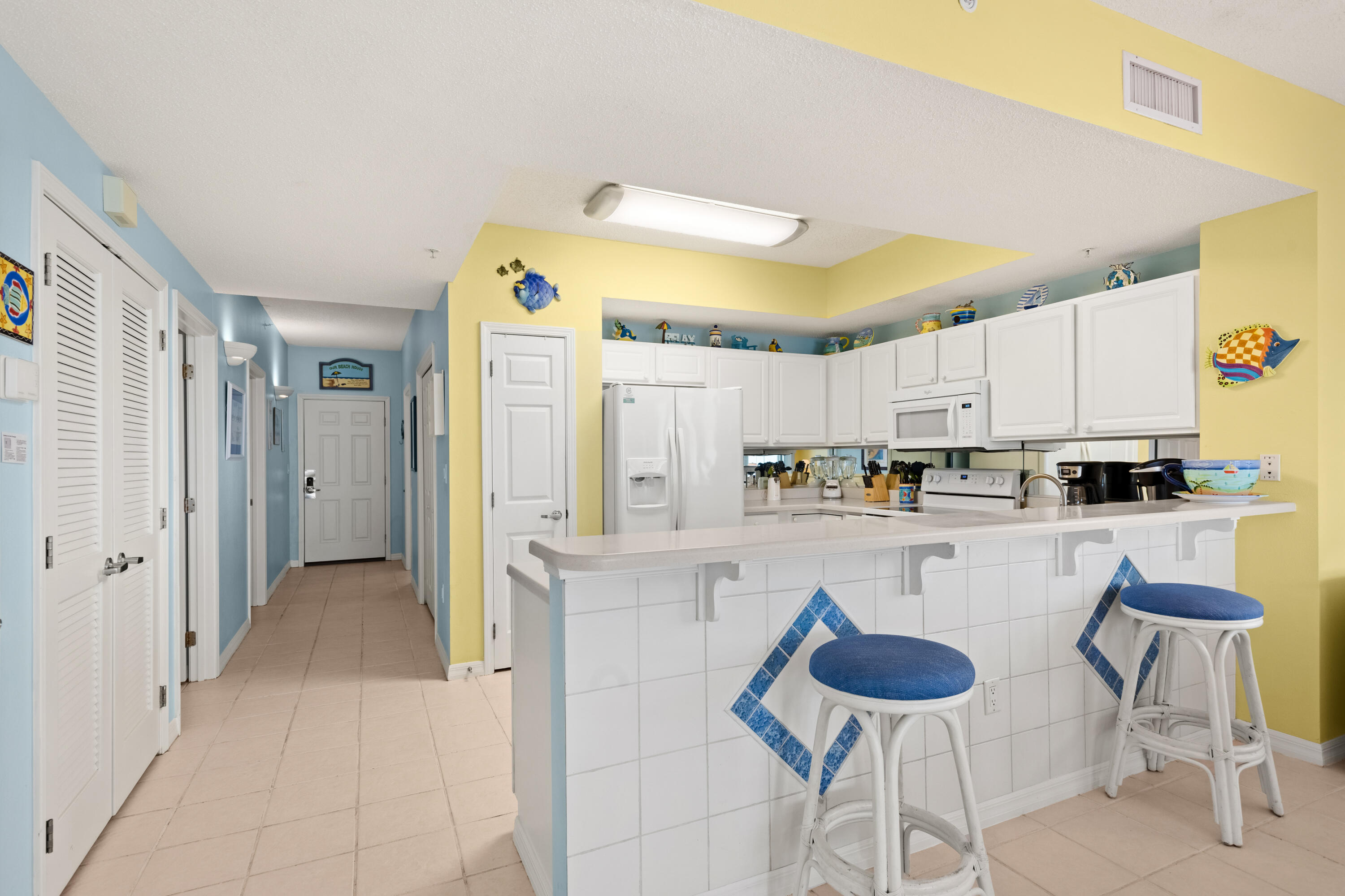 SUMMERWIND CONDOS - Residential