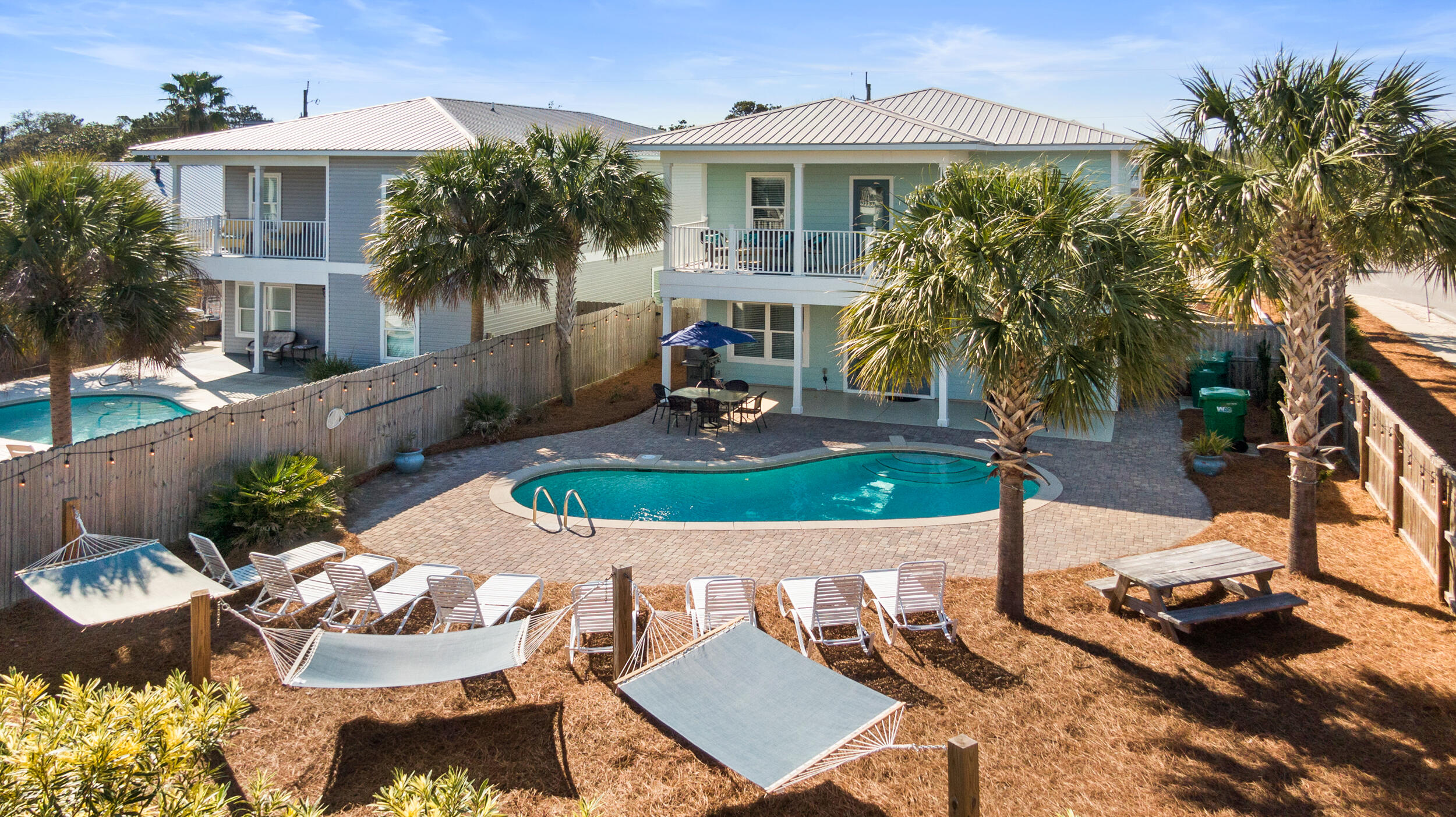CRYSTAL BEACH - Residential