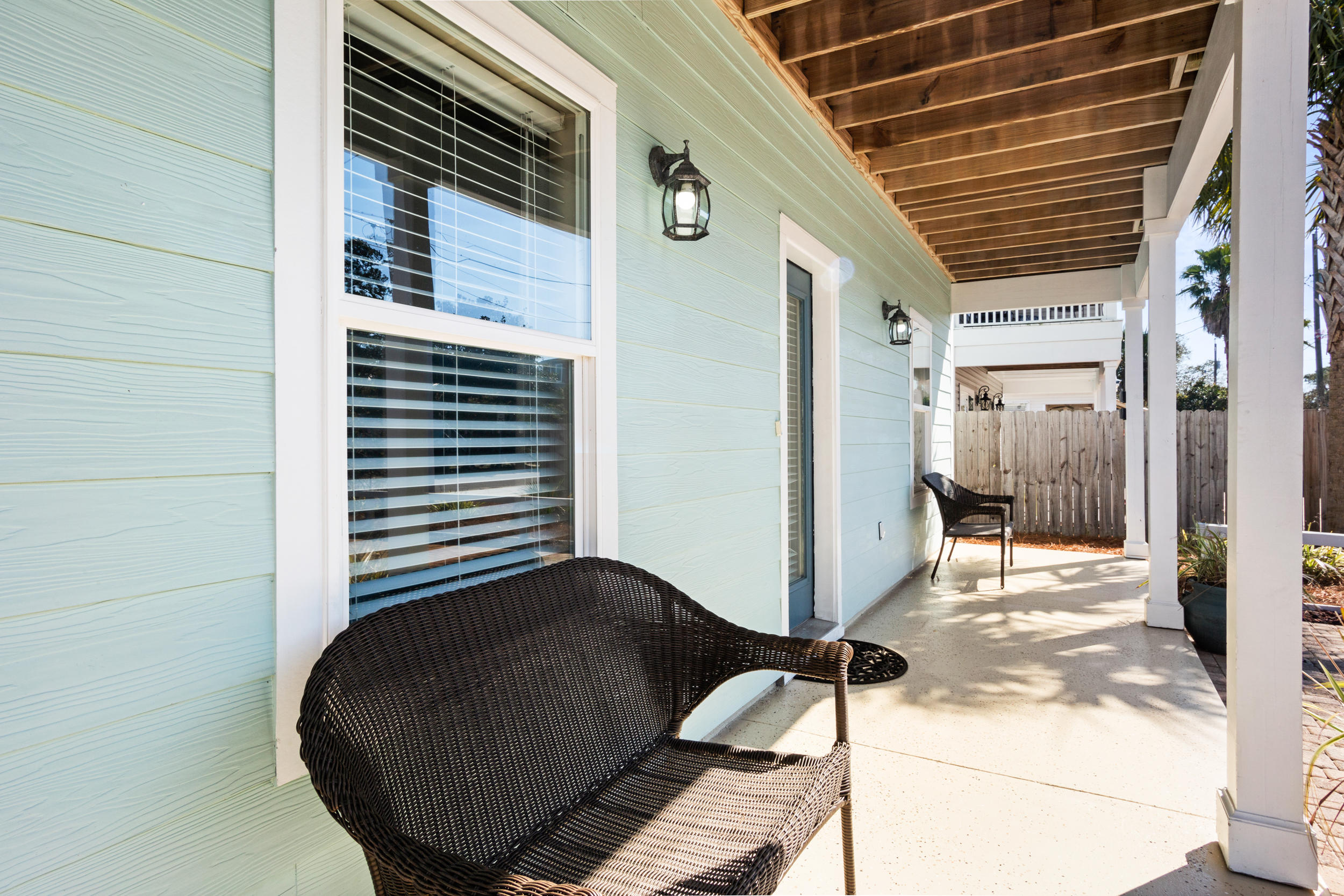 CRYSTAL BEACH - Residential