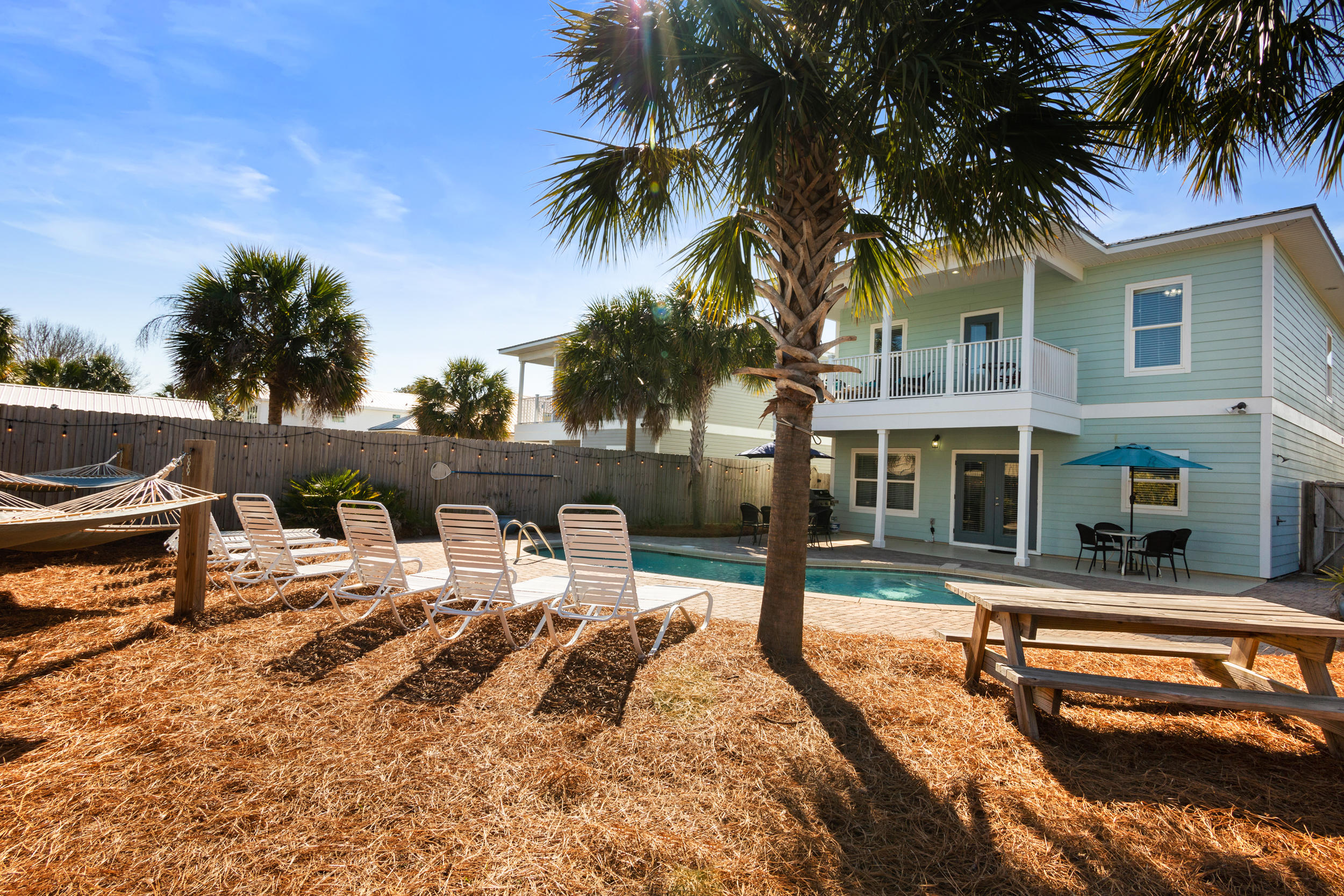CRYSTAL BEACH - Residential