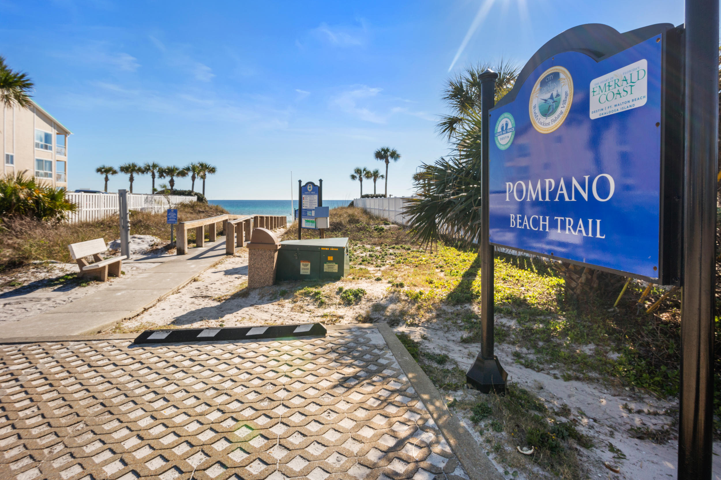 CRYSTAL BEACH - Residential