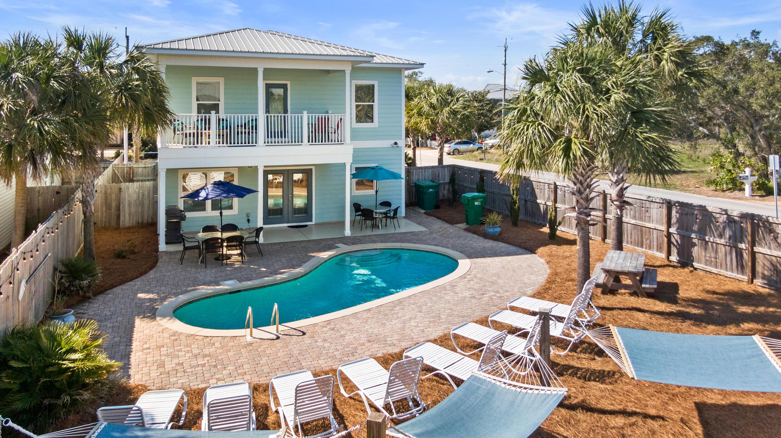 CRYSTAL BEACH - Residential