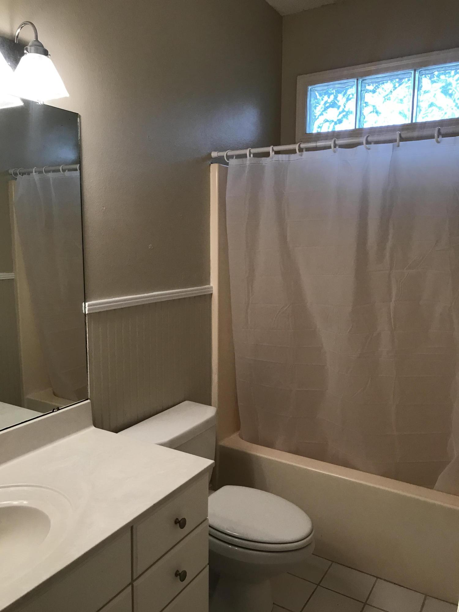 WINDSOR FOREST - Residential Lease