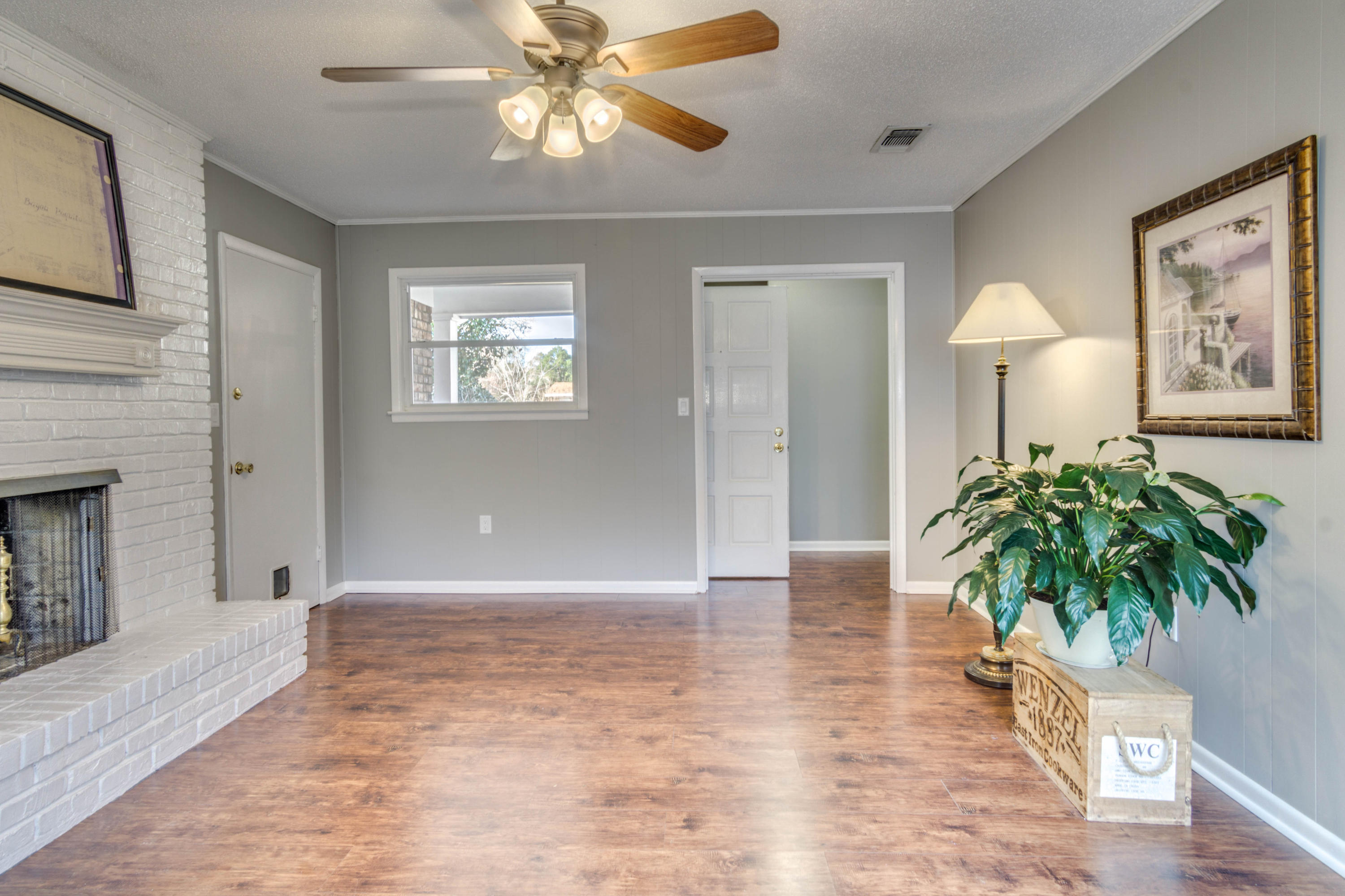 BAYOU POQUITO - Residential