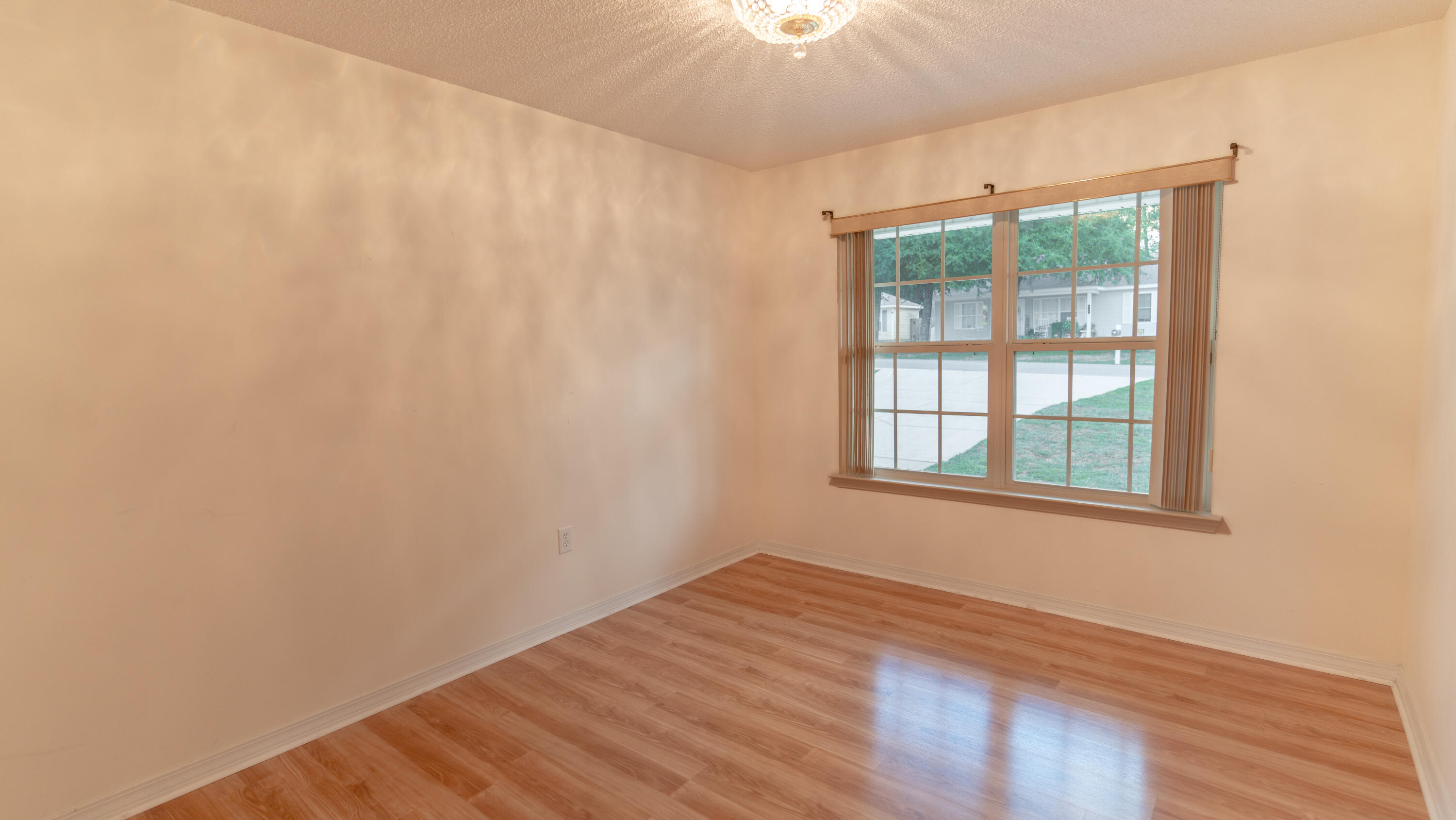 WINDING CREEK ESTATES PH 4 - Residential
