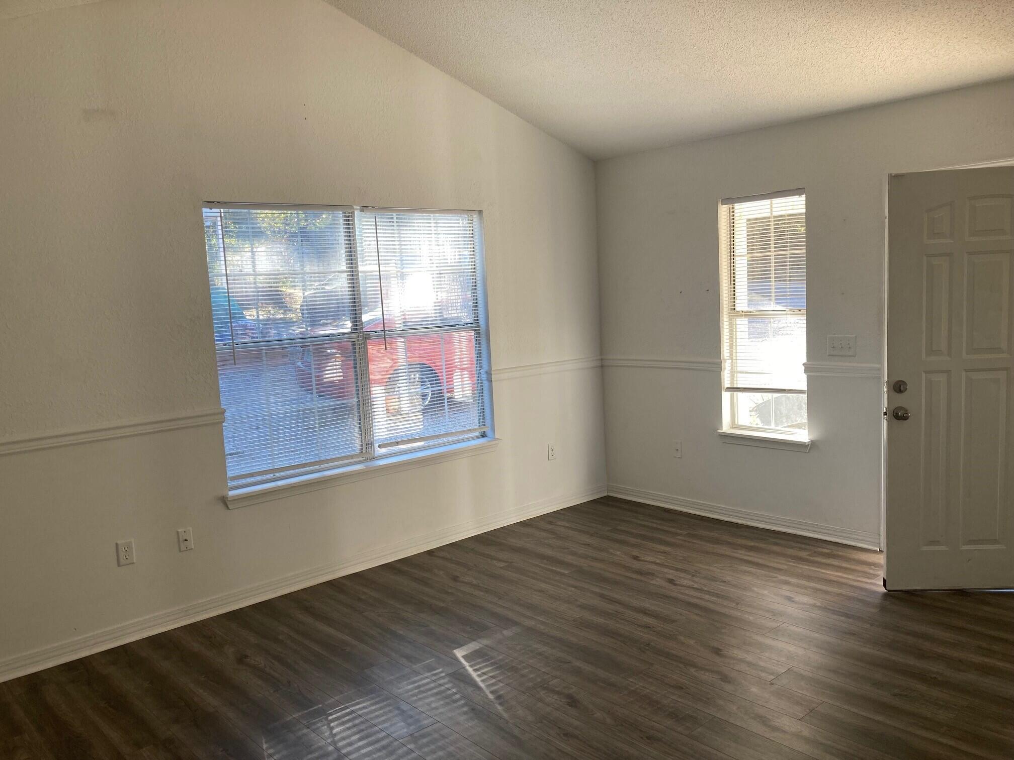 CRESTVIEW - Residential Lease