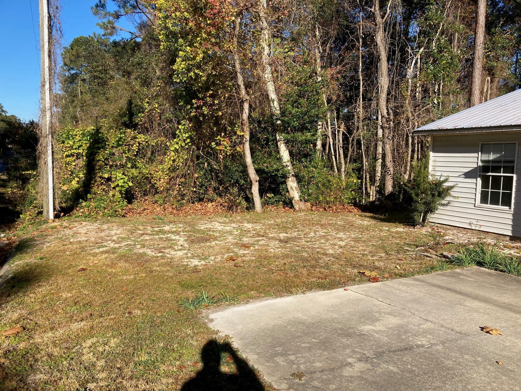 CRESTVIEW - Residential Lease
