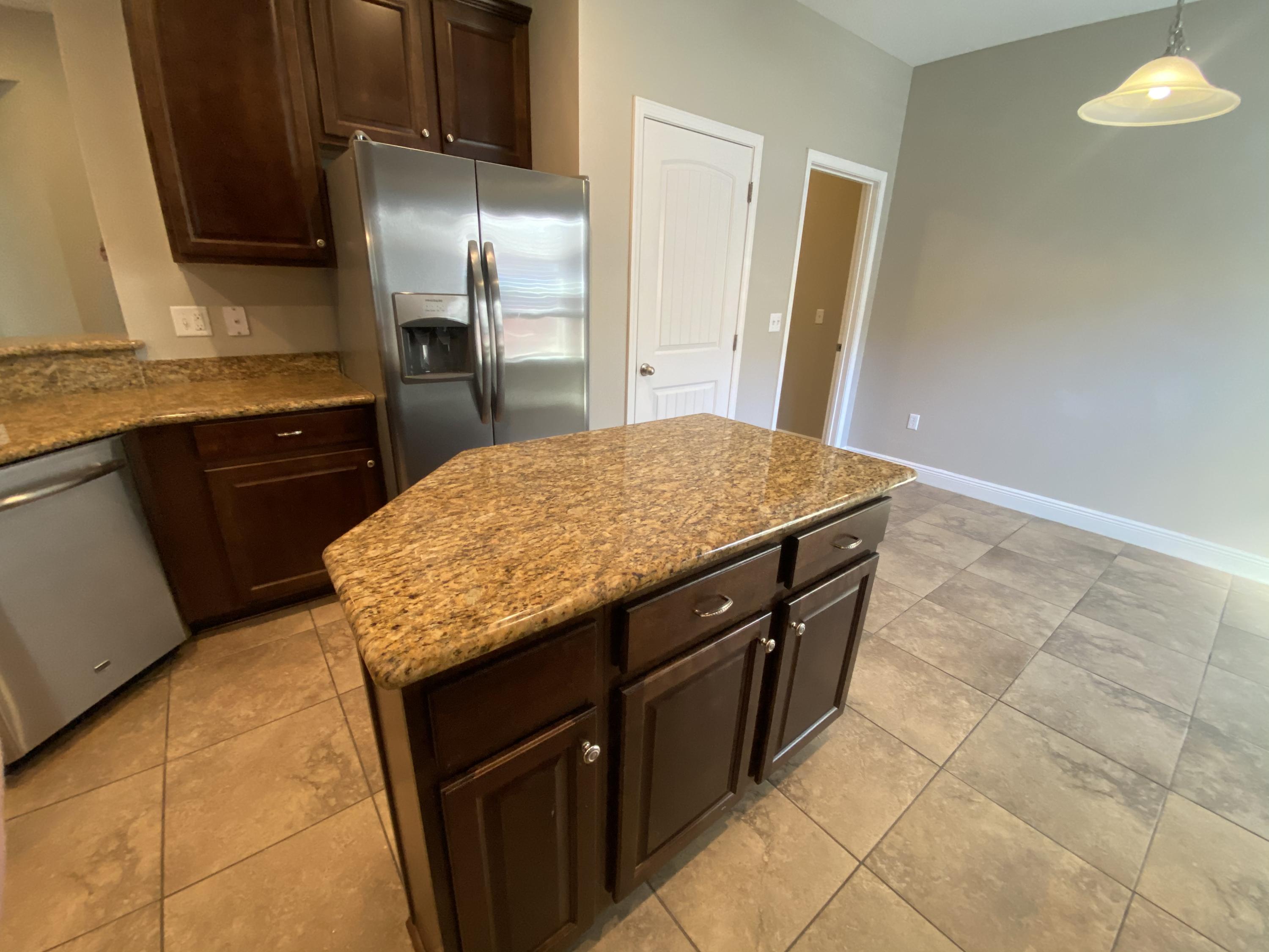 HAMMOCK BAY - Residential Lease