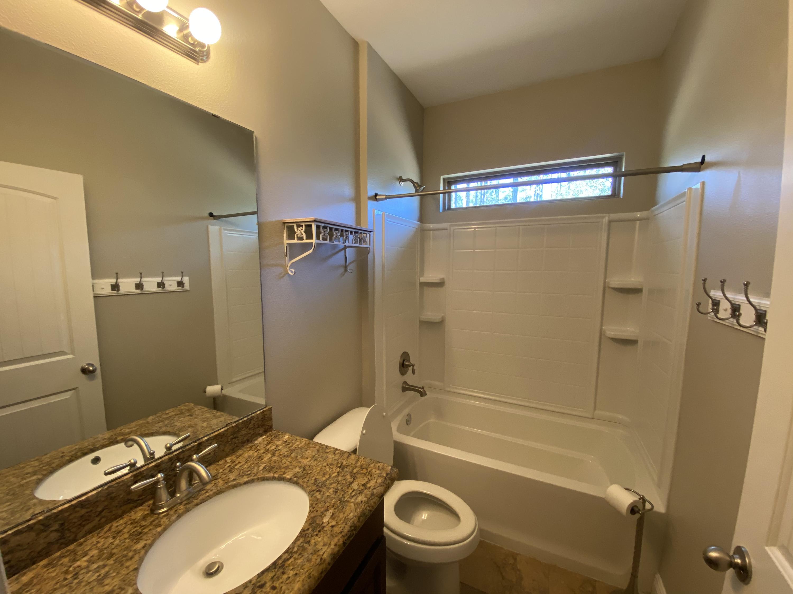 HAMMOCK BAY - Residential Lease