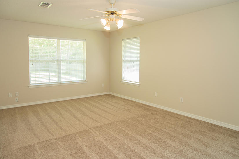 HOLLEY BY THE SEA - Residential Lease